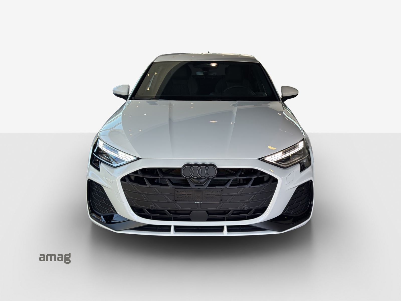 AUDI A3 Sportback TFSI 110 kW S line Attraction S tronic-image-6
