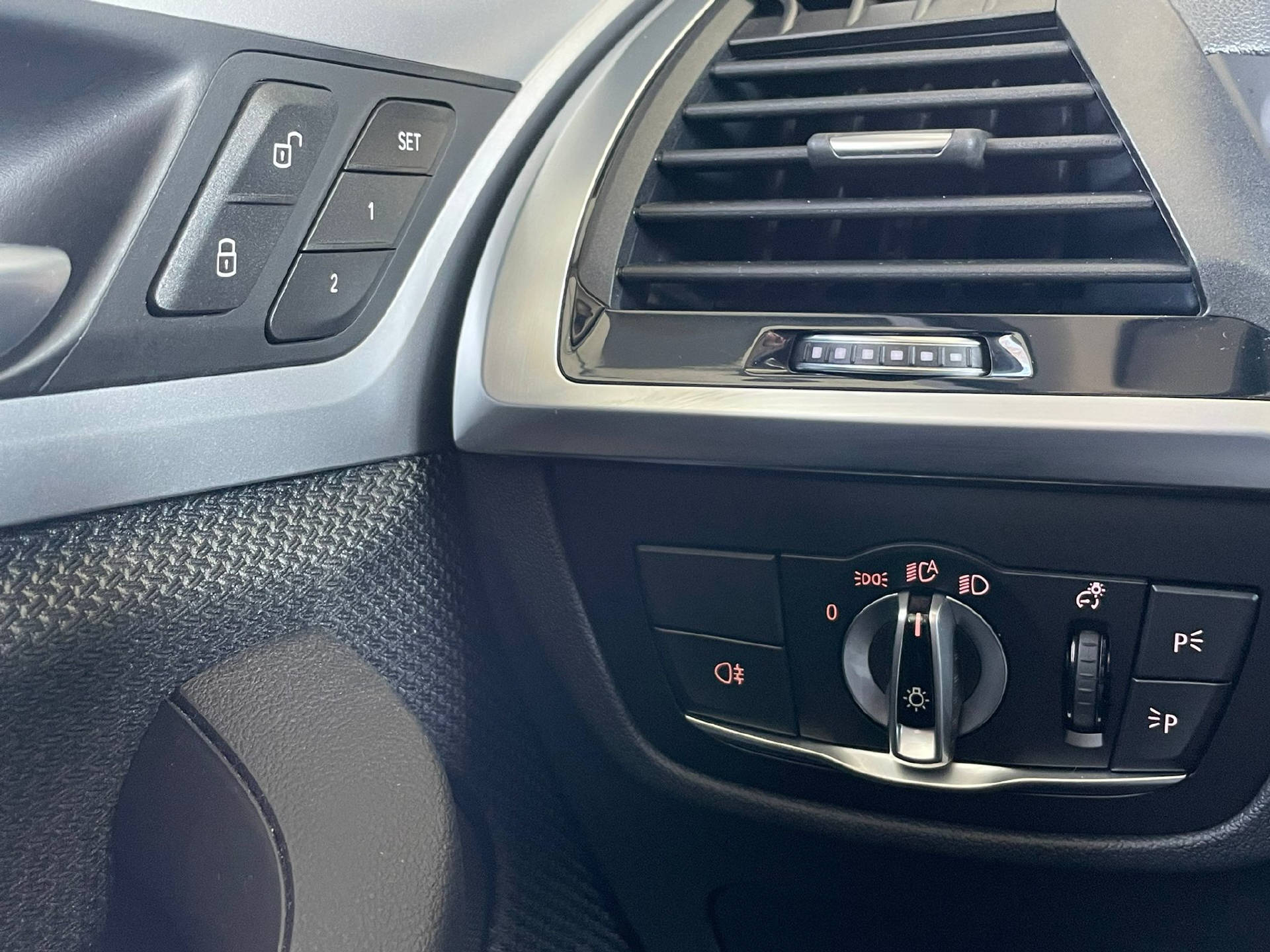 BMW X3 20d xDrive paddles-image-9