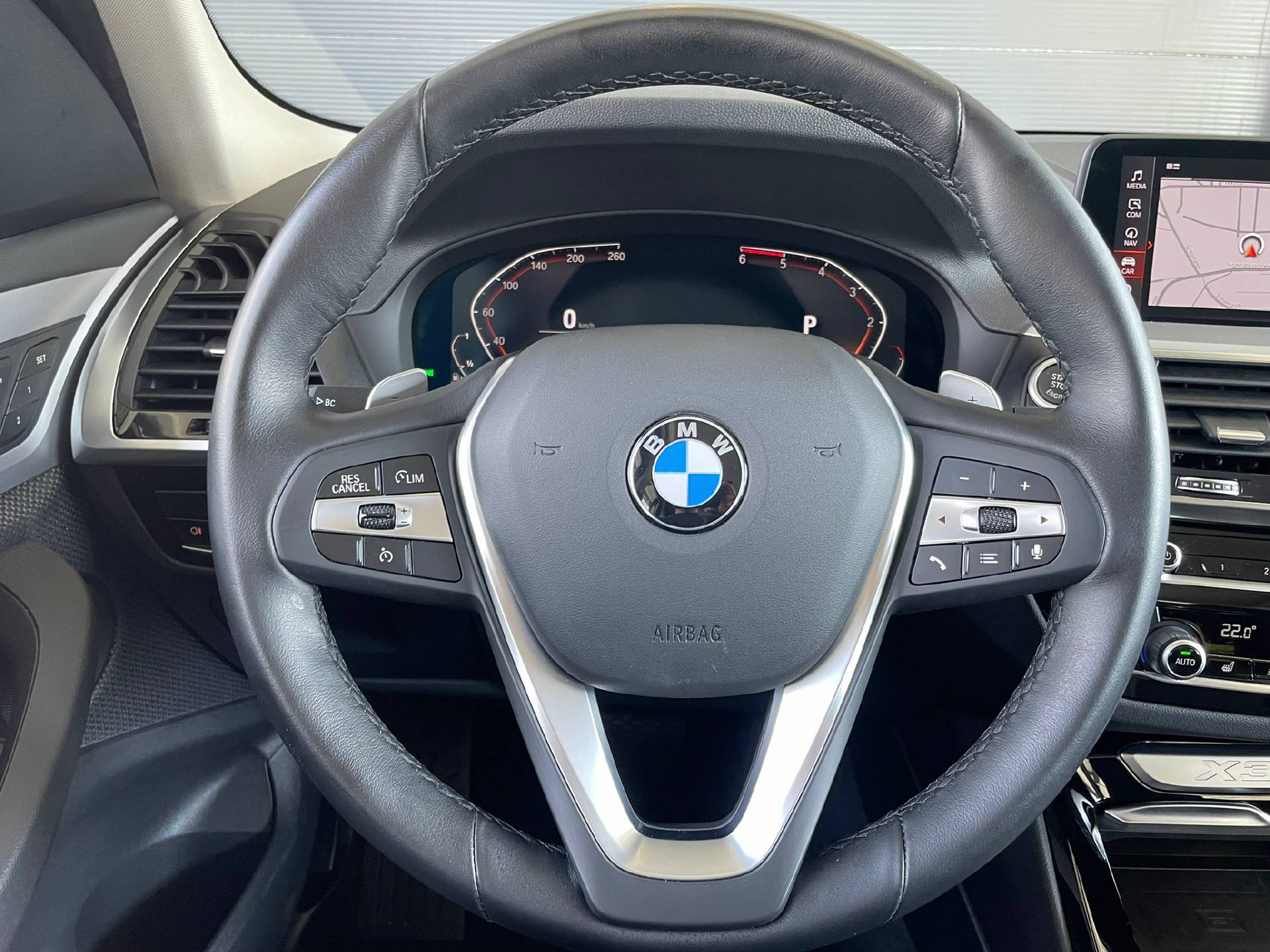BMW X3 20d xDrive paddles-image-7