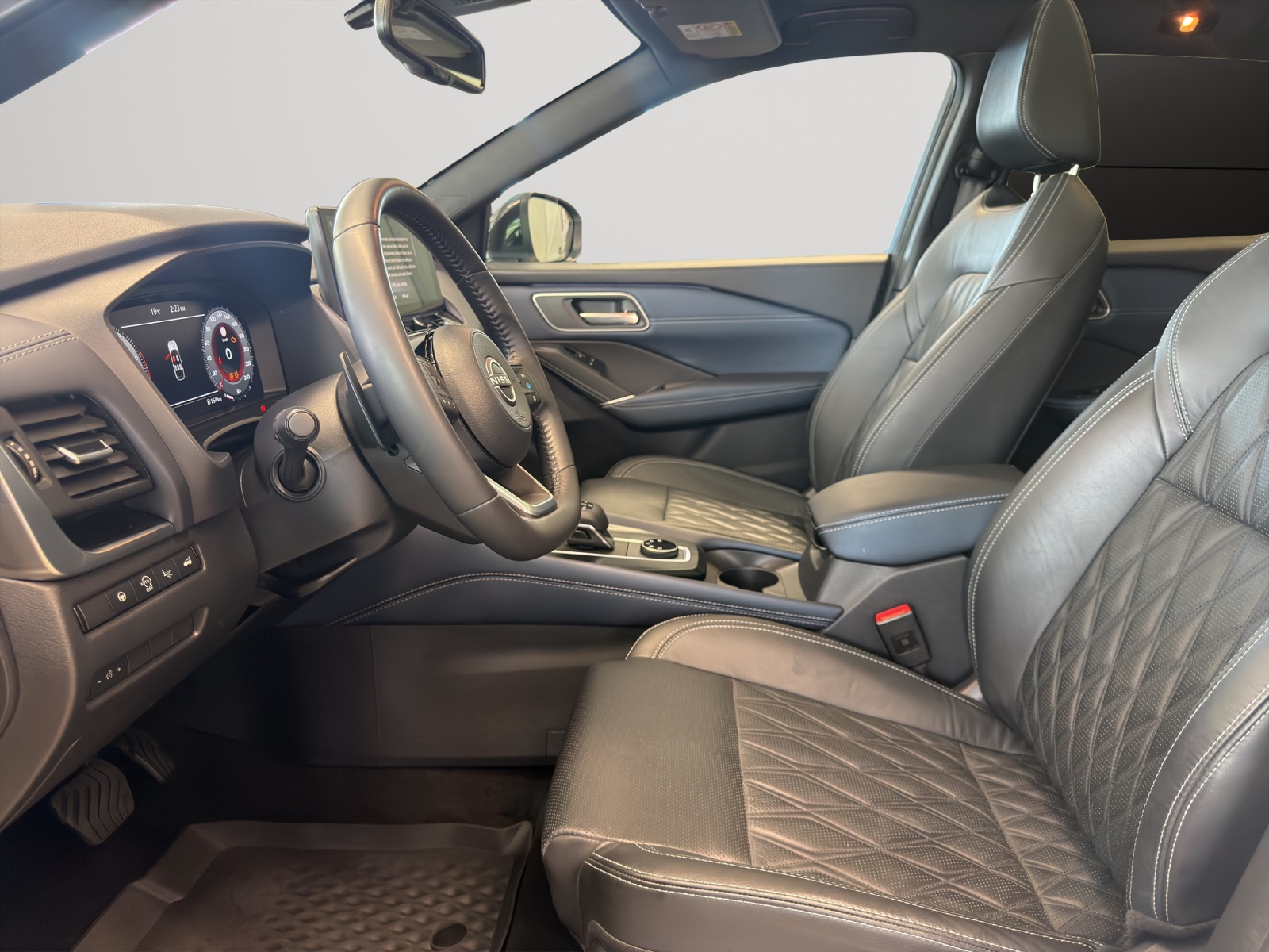 Image NISSAN QASHQAI Qashqai1.3MHEV Tekna+ 4x4