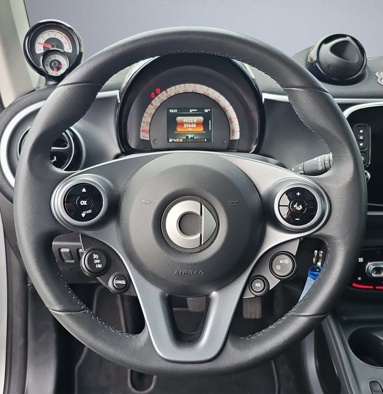 SMART fortwo passion twinmatic-image-10