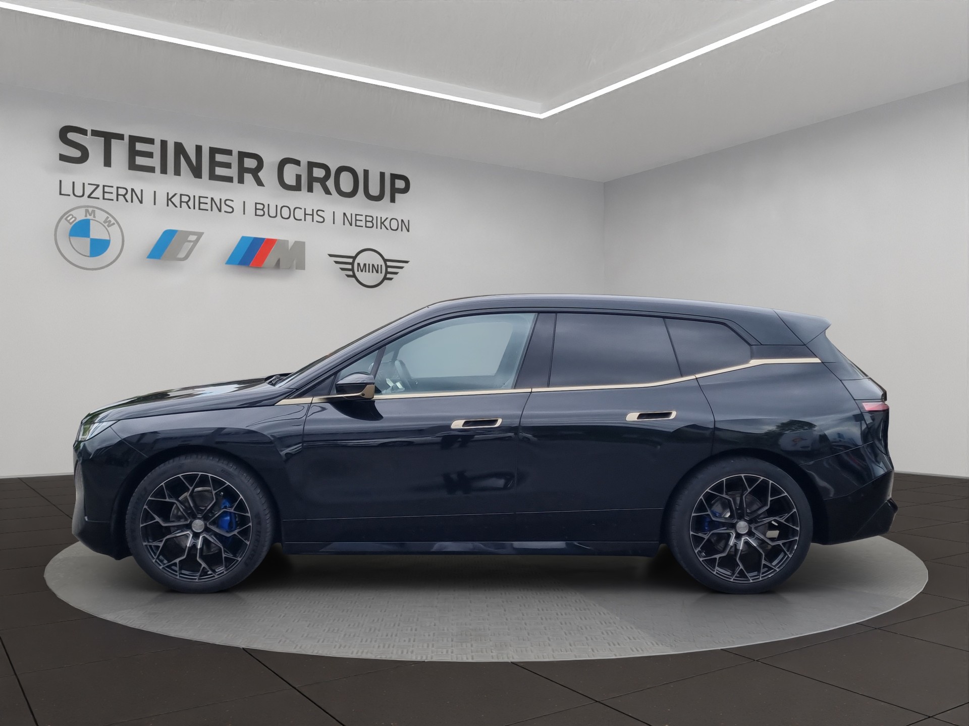 BMW iX xDrive50-image-8