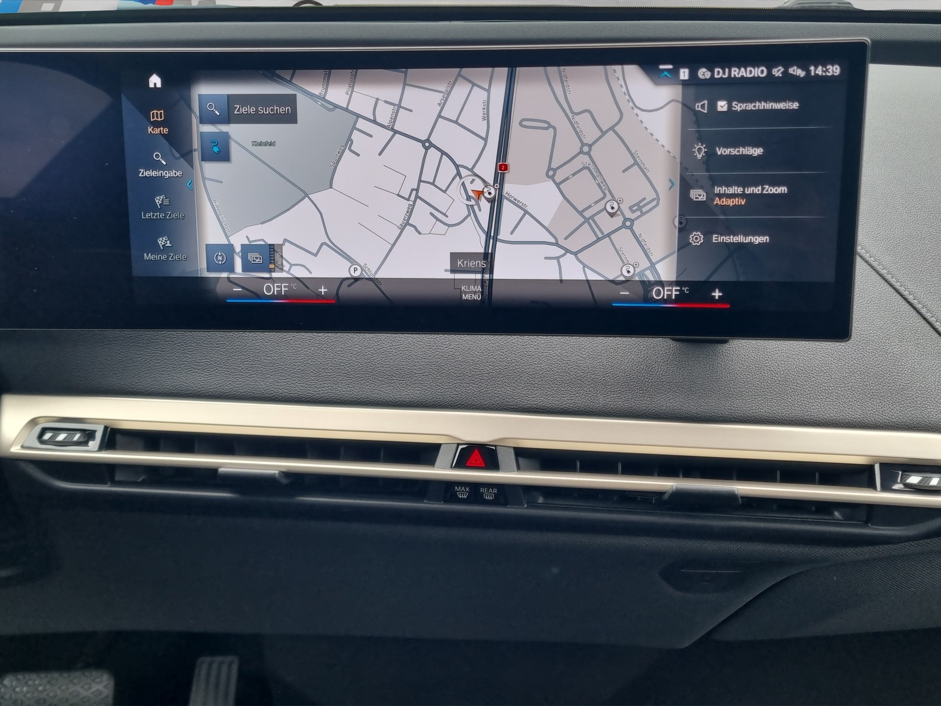 BMW iX xDrive50-image-18