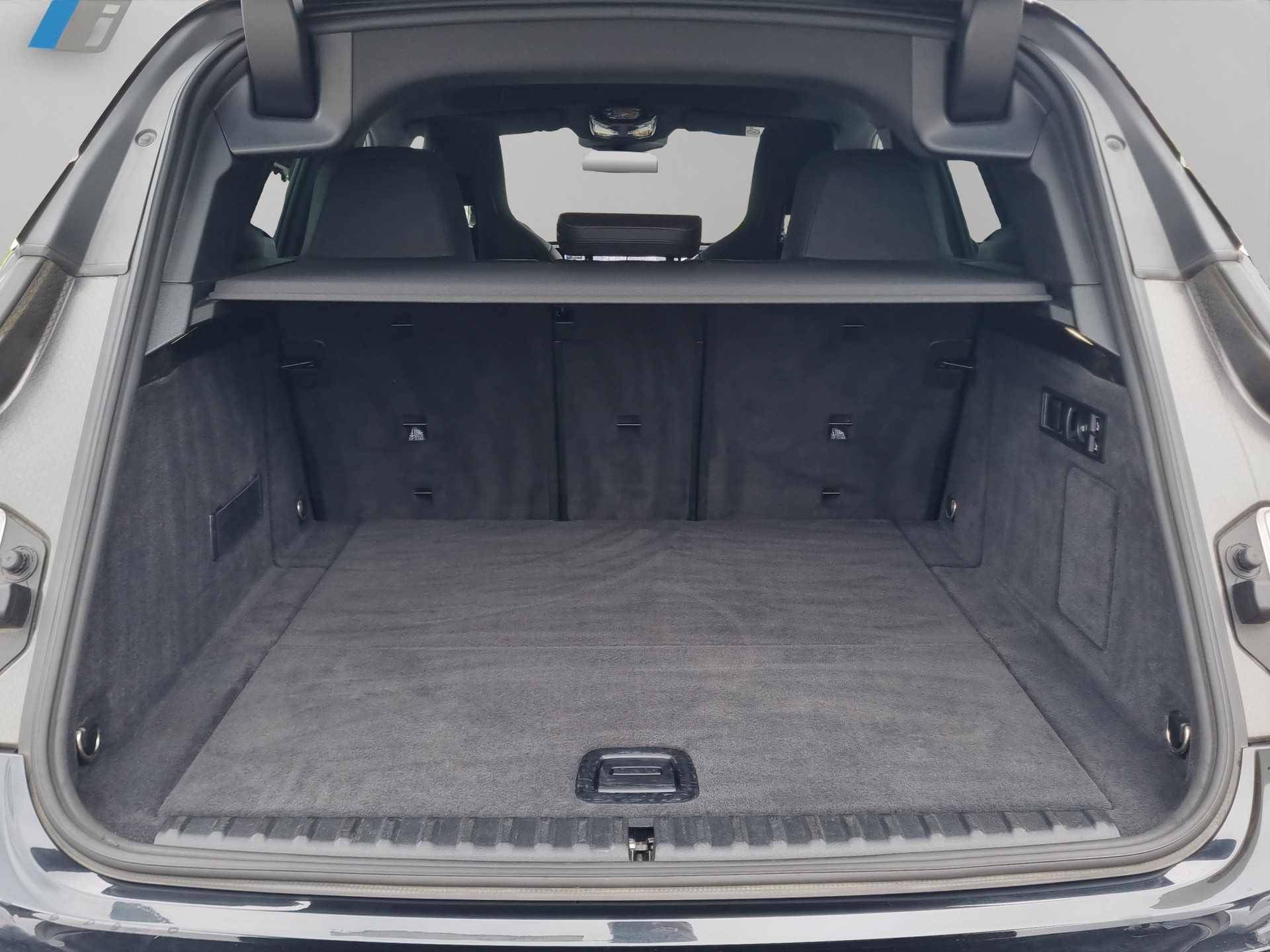 BMW iX xDrive50-image-20