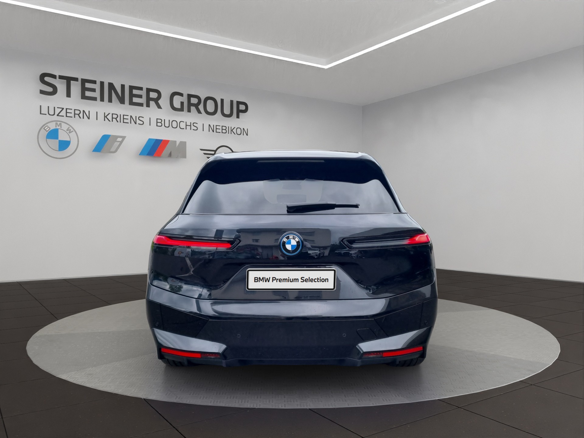 BMW iX xDrive50-image-6