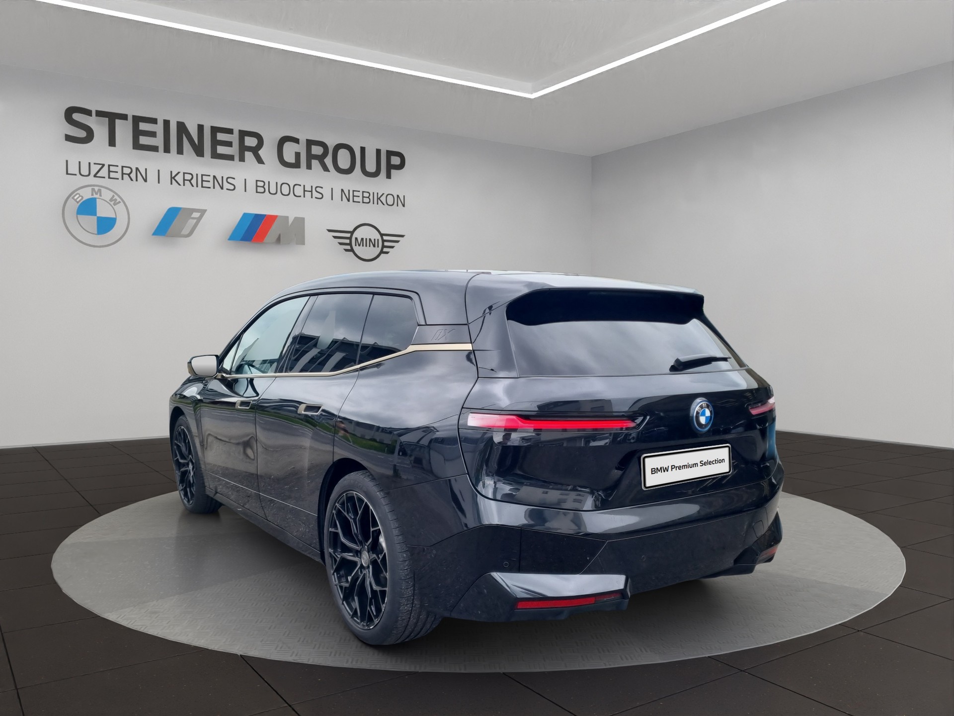BMW iX xDrive50-image-7