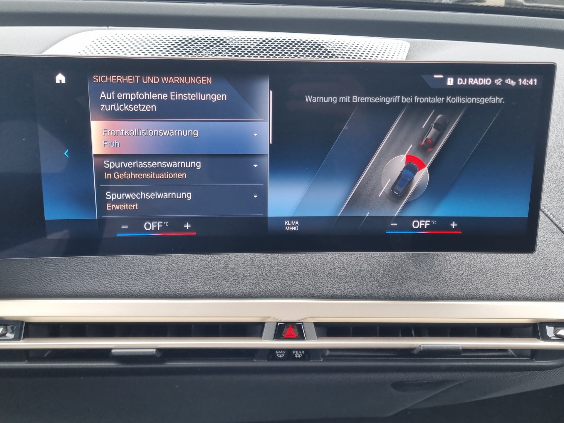BMW iX xDrive50-image-25