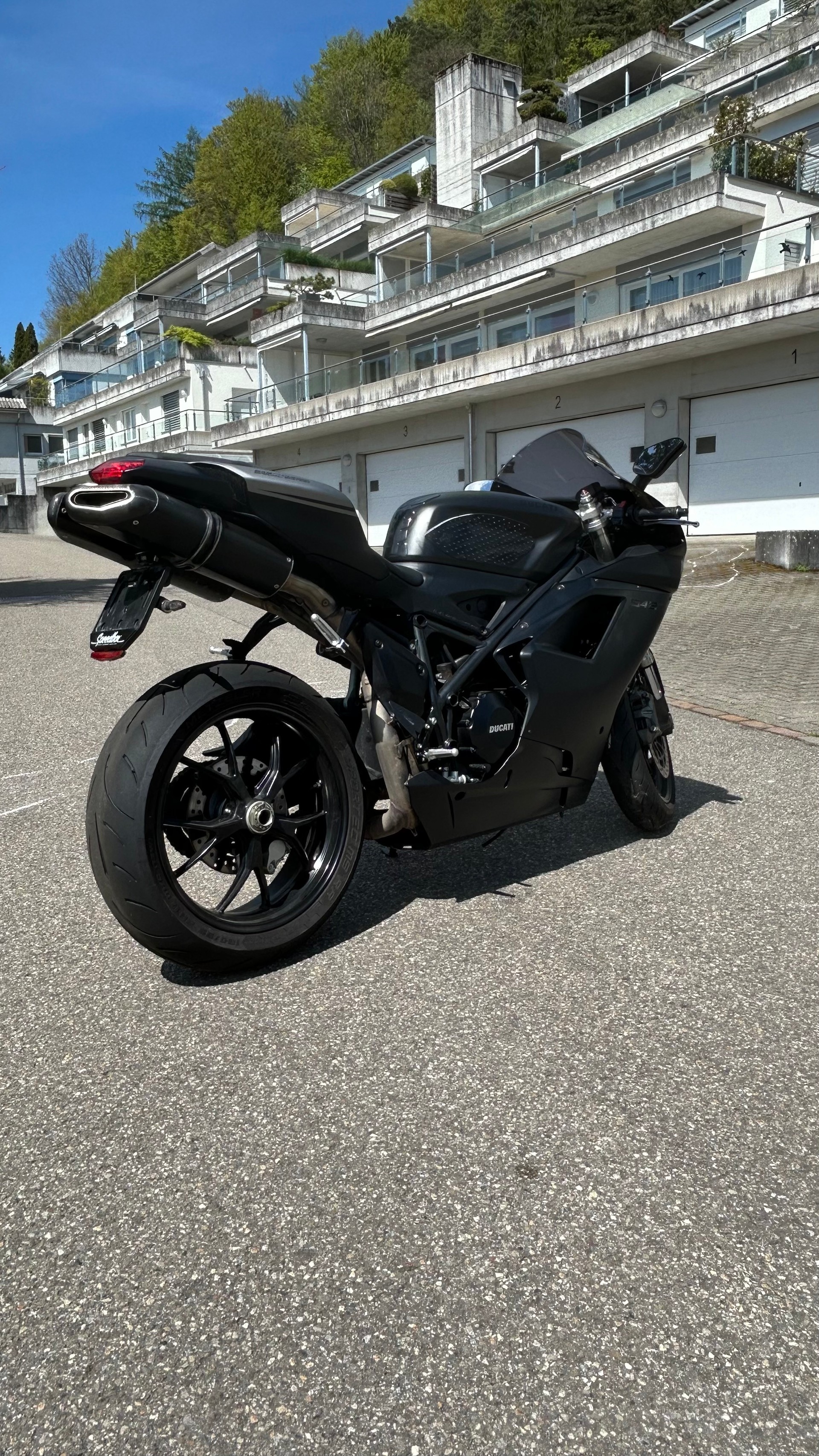 DUCATI 848 Evo-image-2
