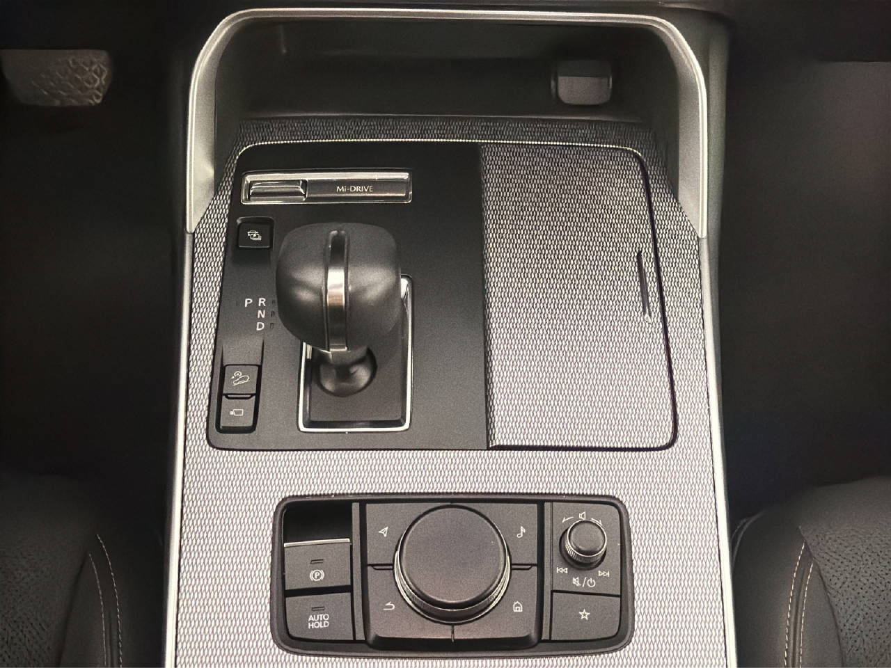 MAZDA CX-60 2.5 PHEV 327 PS Homura AWD-image-14