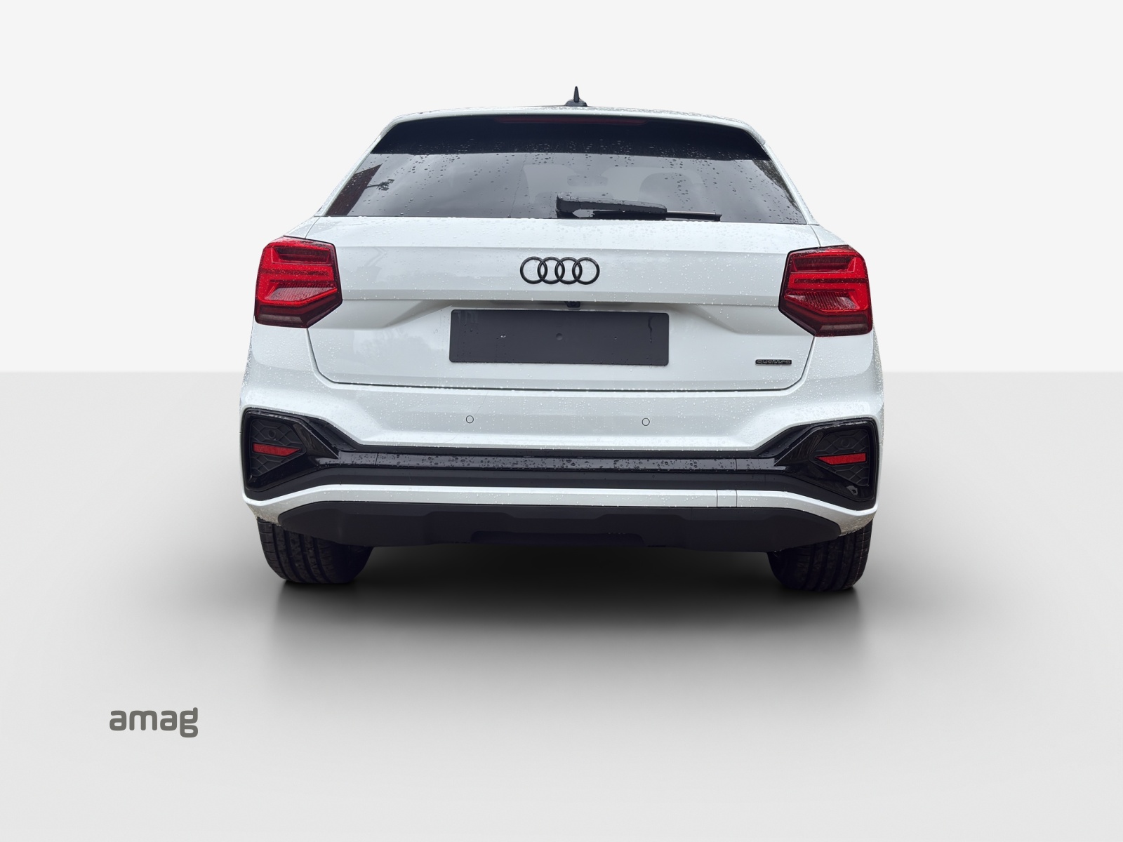 AUDI Q2 40 TFSI S line quattro S-tronic-image-3