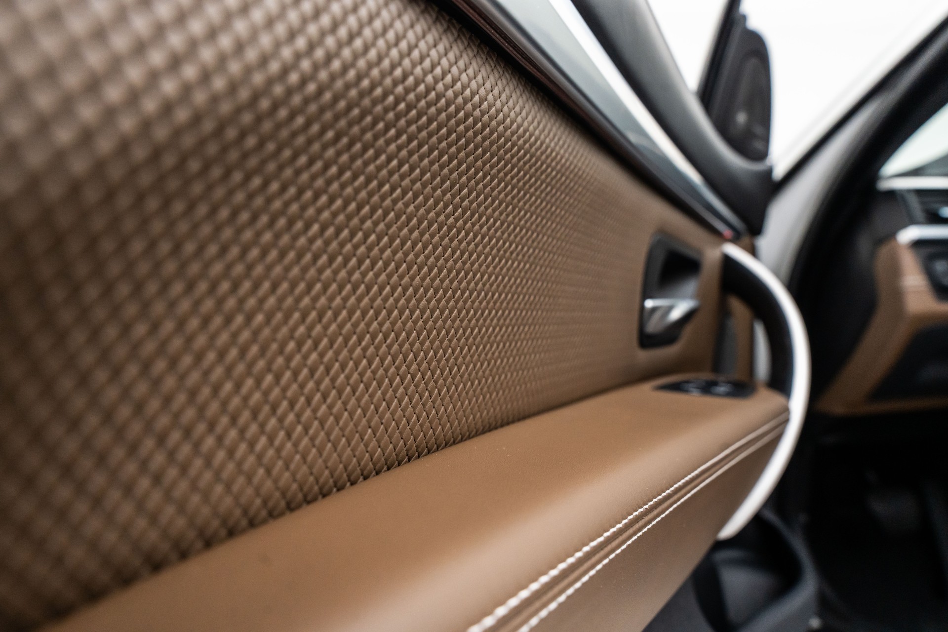 BMW 440i Cabriolet Steptronic - Individual-image-13