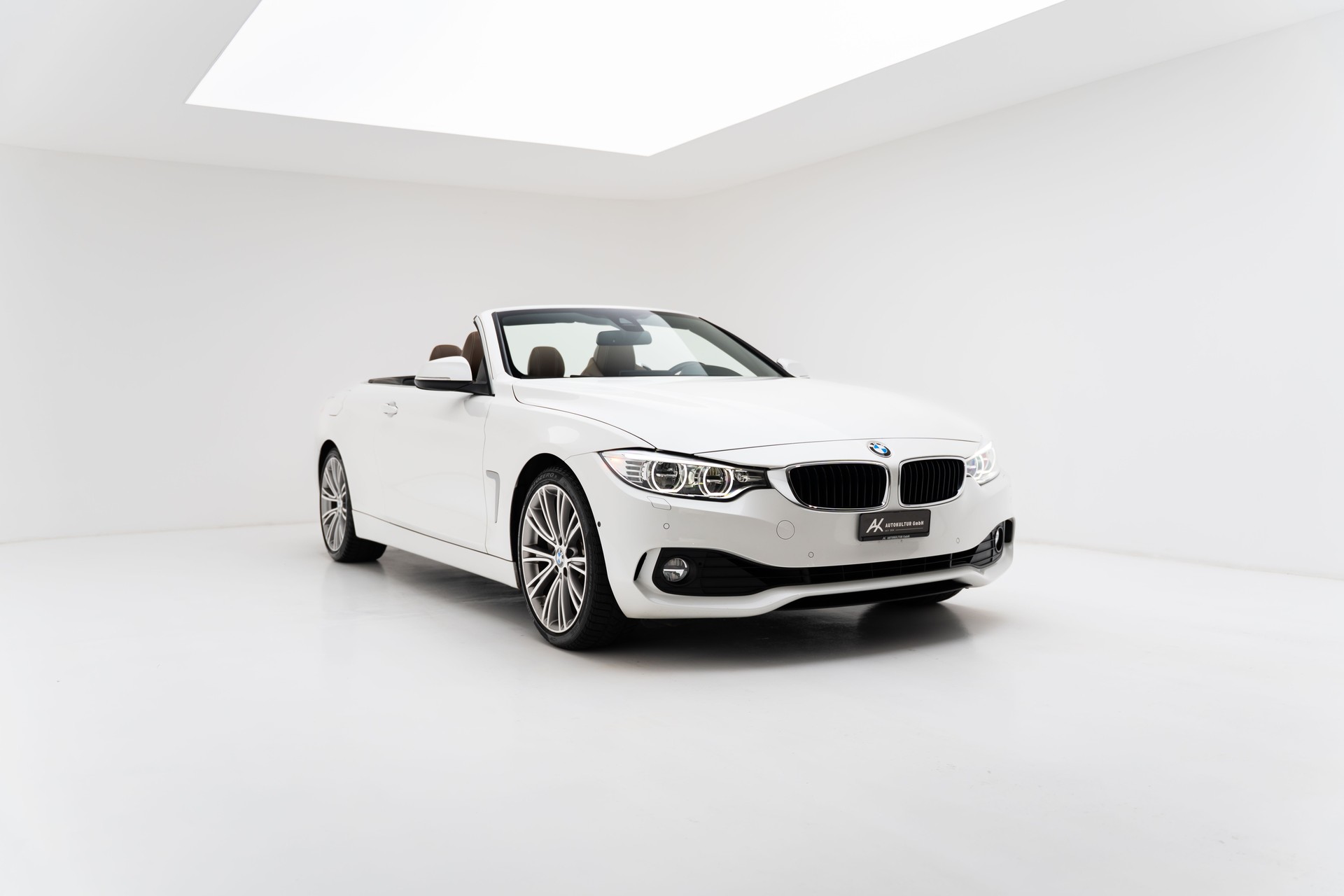 BMW 440i Cabriolet Steptronic - Individual-image-4