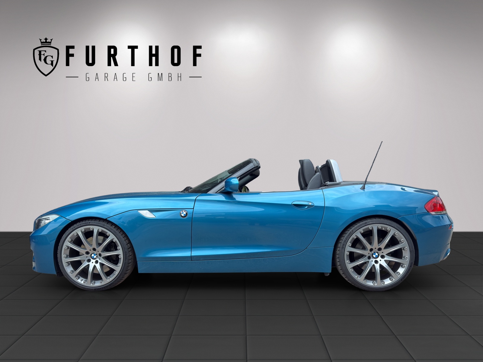 BMW Z4 sDrive35is DKG-image-2