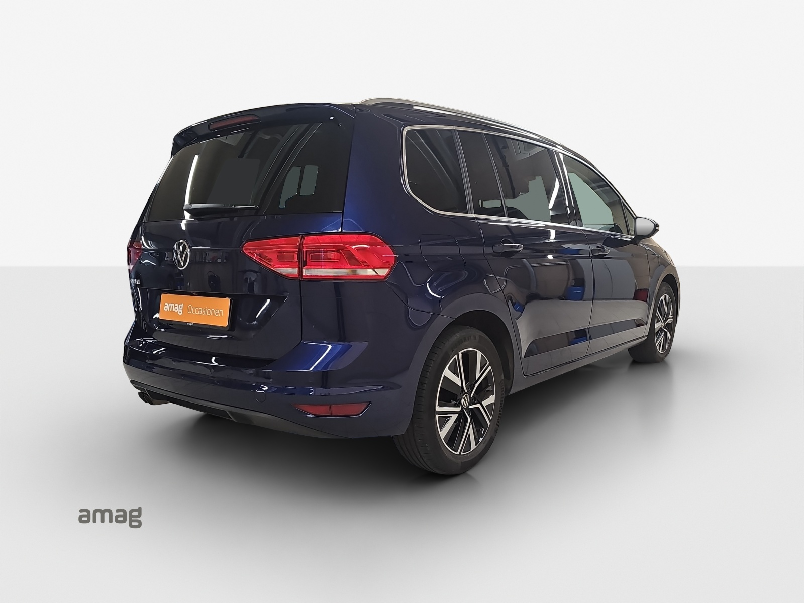 VW Touran 2.0 TDI BlueMotion Technology Highline DSG-image-4