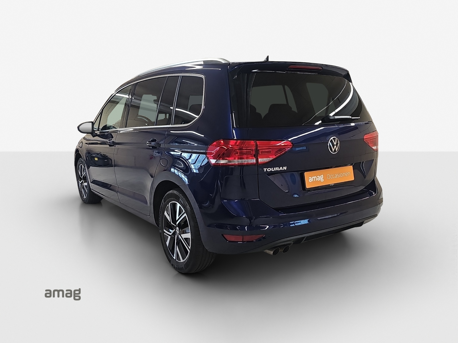 VW Touran 2.0 TDI BlueMotion Technology Highline DSG-image-2