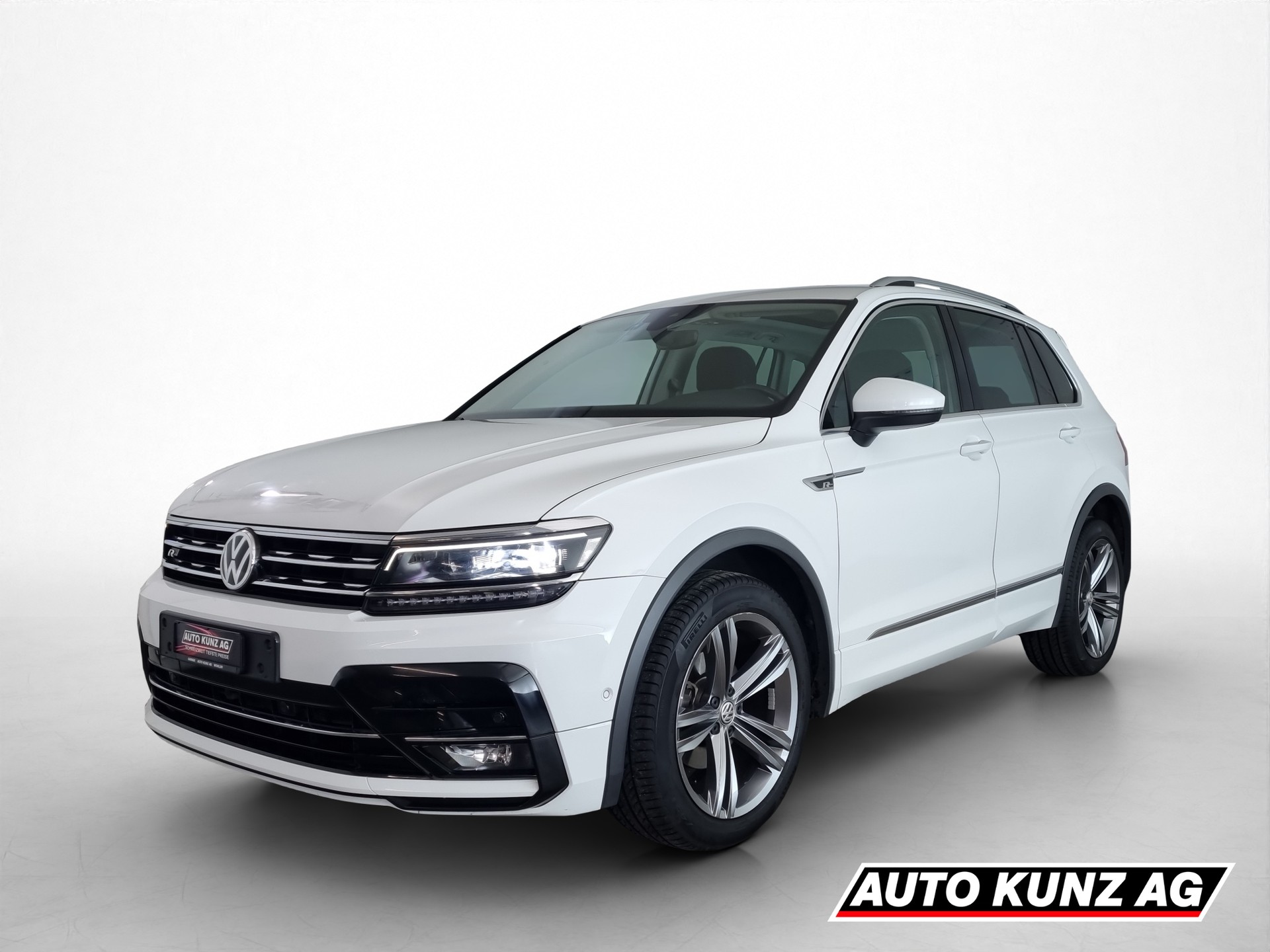 VW Tiguan 2.0 TDI SCR Highline *R-Line*-image-0