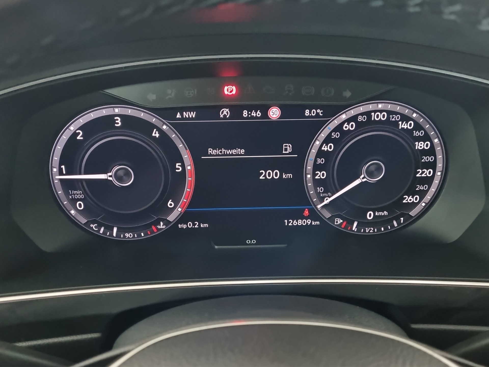 VW Tiguan 2.0 TDI SCR Highline *R-Line*-image-10