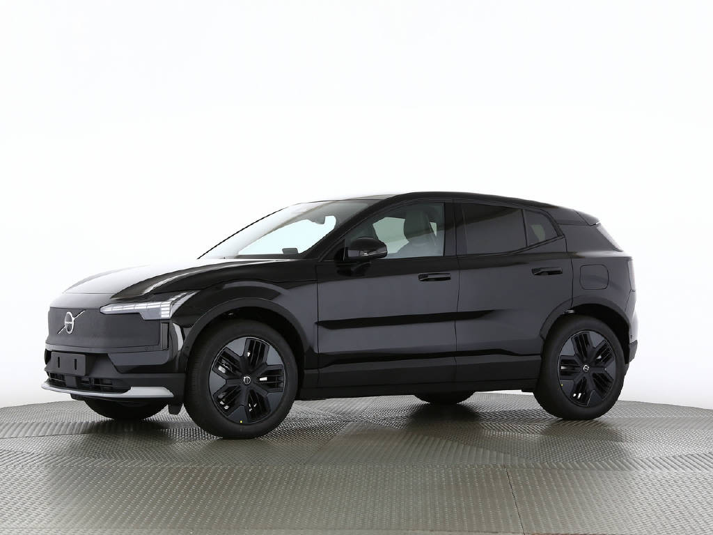 VOLVO EX 30 Cross Country P8 Ultra AWD-image-22