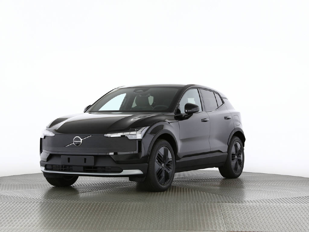 VOLVO EX 30 Cross Country P8 Ultra AWD-image-0