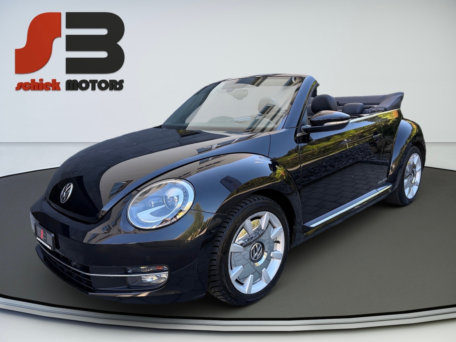 VW Beetle Cabrio 1.4 TSI Design