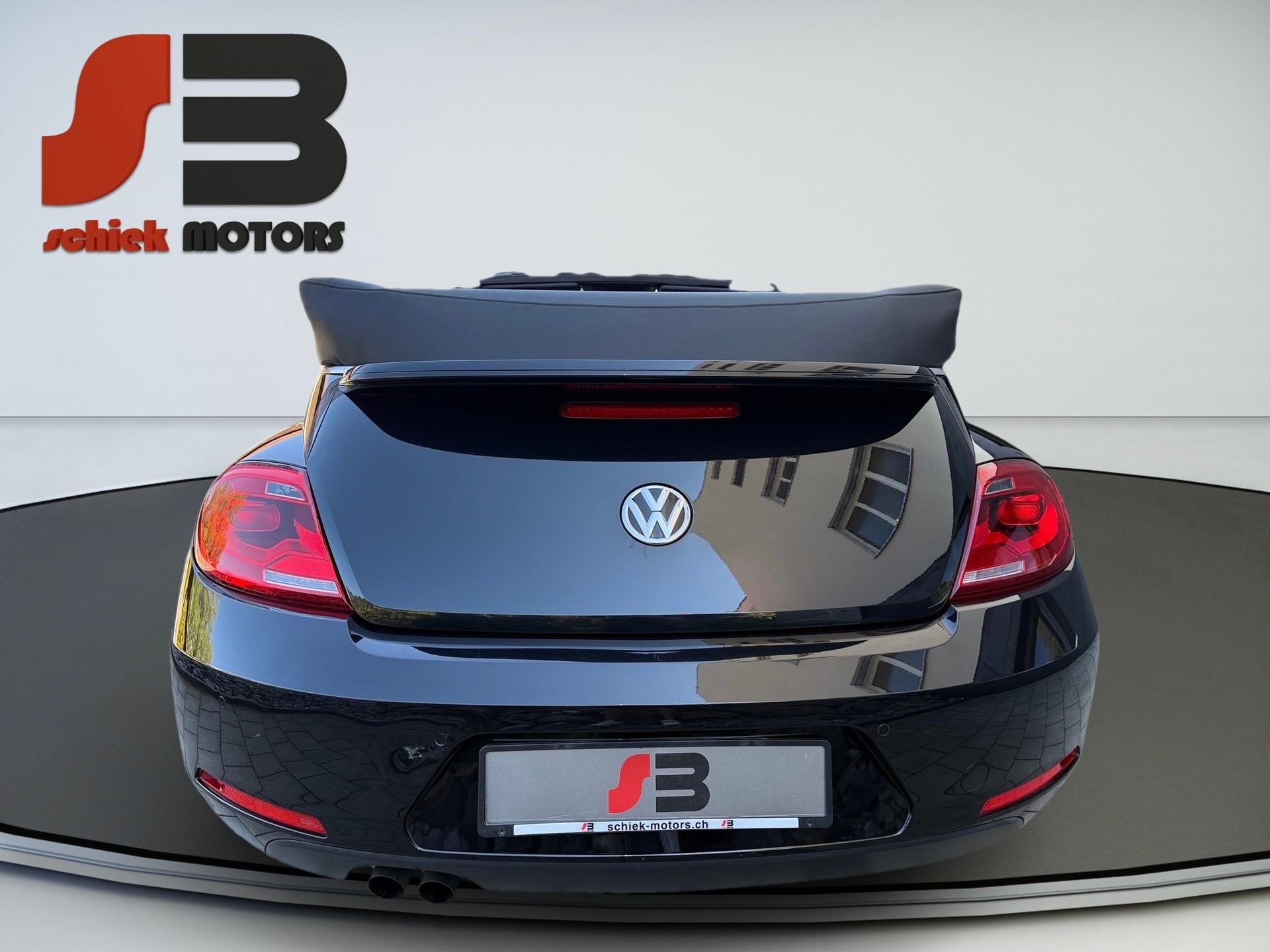 VW Beetle Cabrio 1.4 TSI Design-image-5