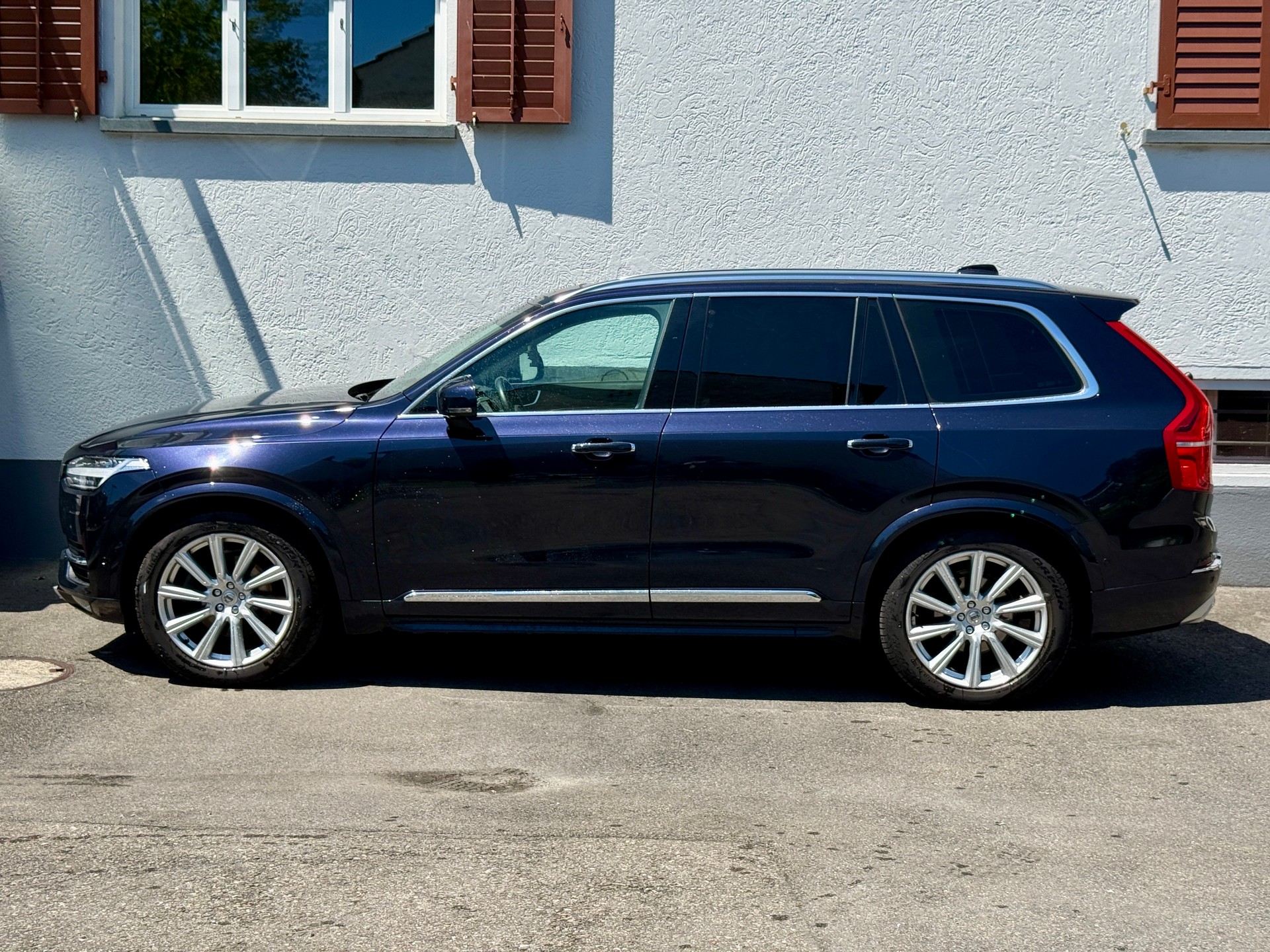 VOLVO 2.0 T6 Inscription 7P. AWD-image-2