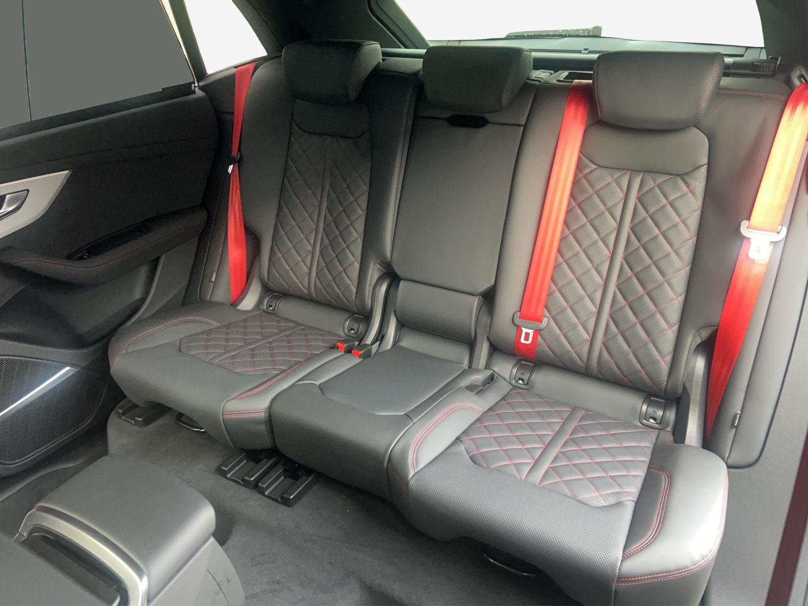 AUDI Q8 SUV 50 TDI quattro tiptronic-image-11