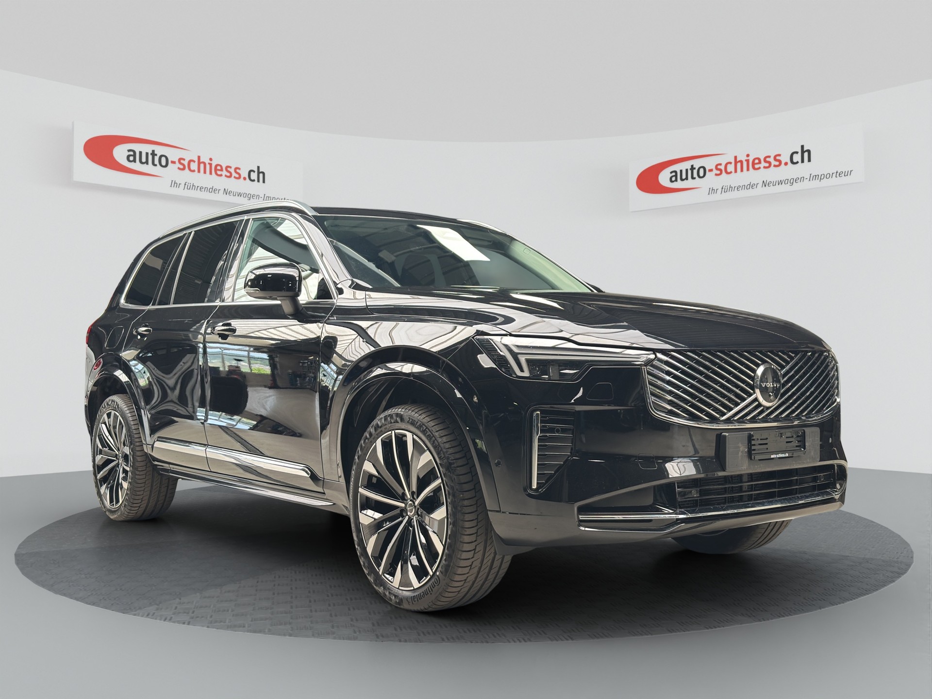 VOLVO XC90 B5 Benzin 7Pl. Mild Hybrid AWD Plus Bright Geartronic