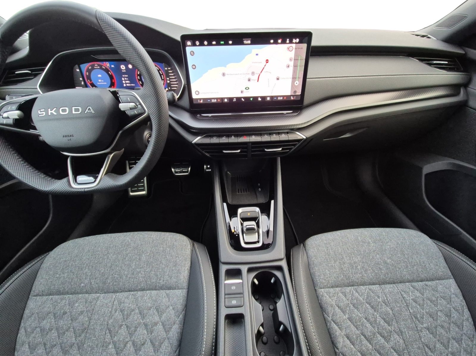 SKODA Octavia Combi 2.0 TSI Dynamic 4x4 DSG-image-6