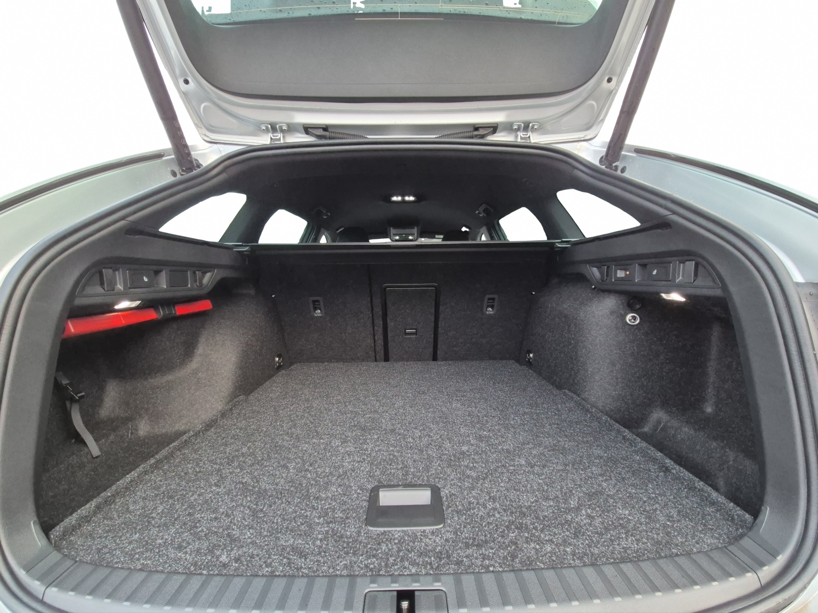 SKODA Octavia Combi 2.0 TSI Dynamic 4x4 DSG-image-10
