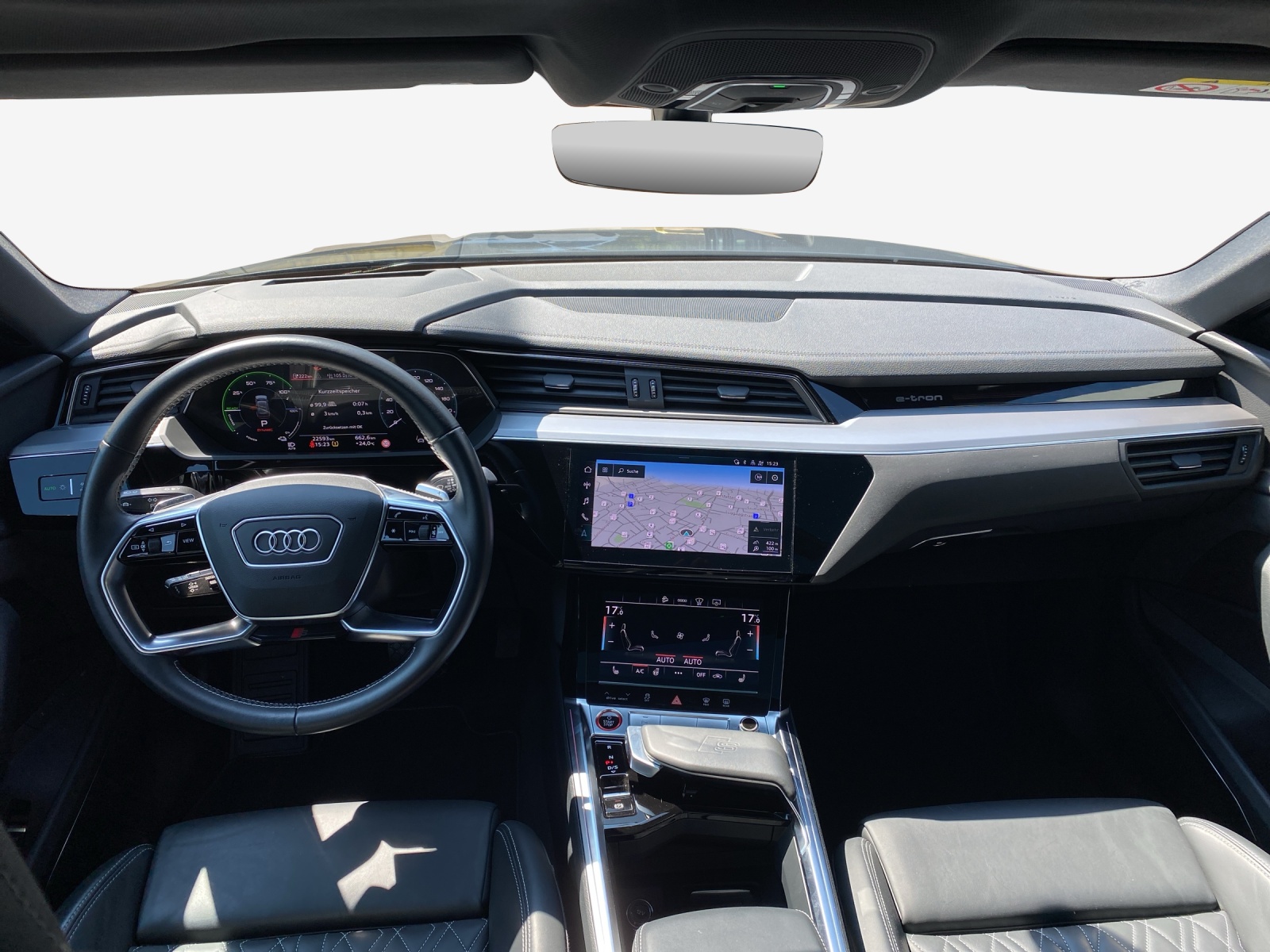 AUDI e-tron S Sportback quattro-image-9