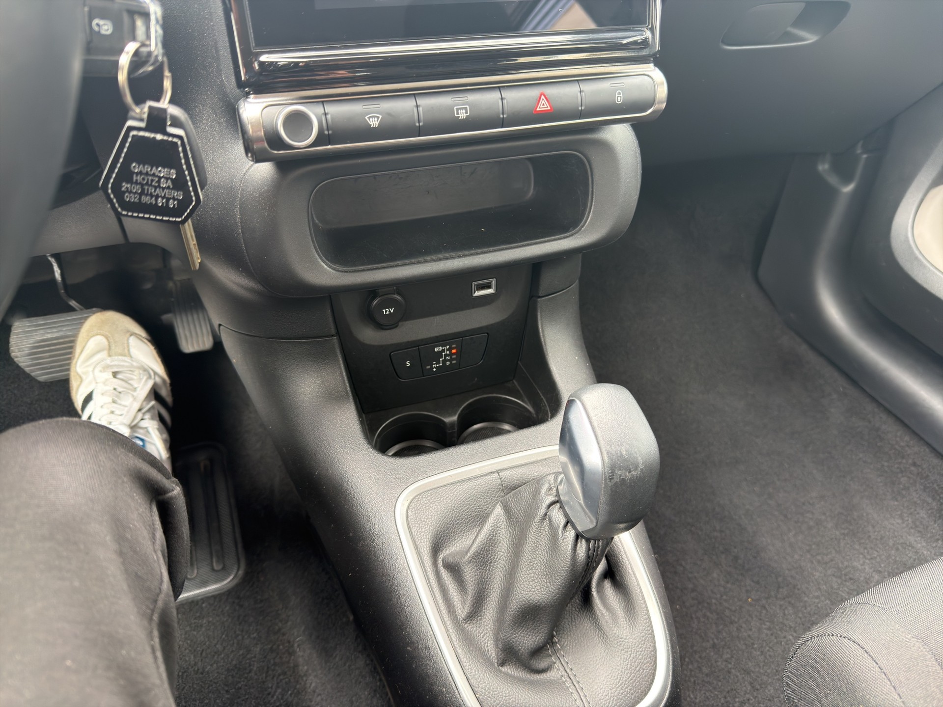 CITROEN C3 1.2 Swiss Edition +-image-10