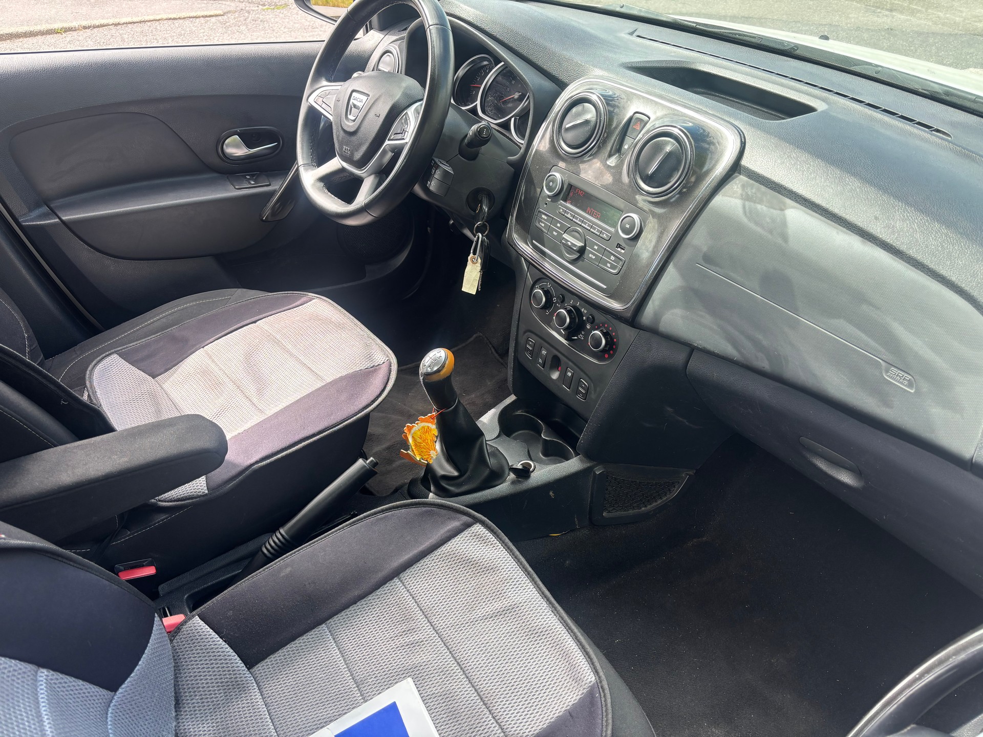 DACIA Sandero TCe 90 Ambiance-image-9