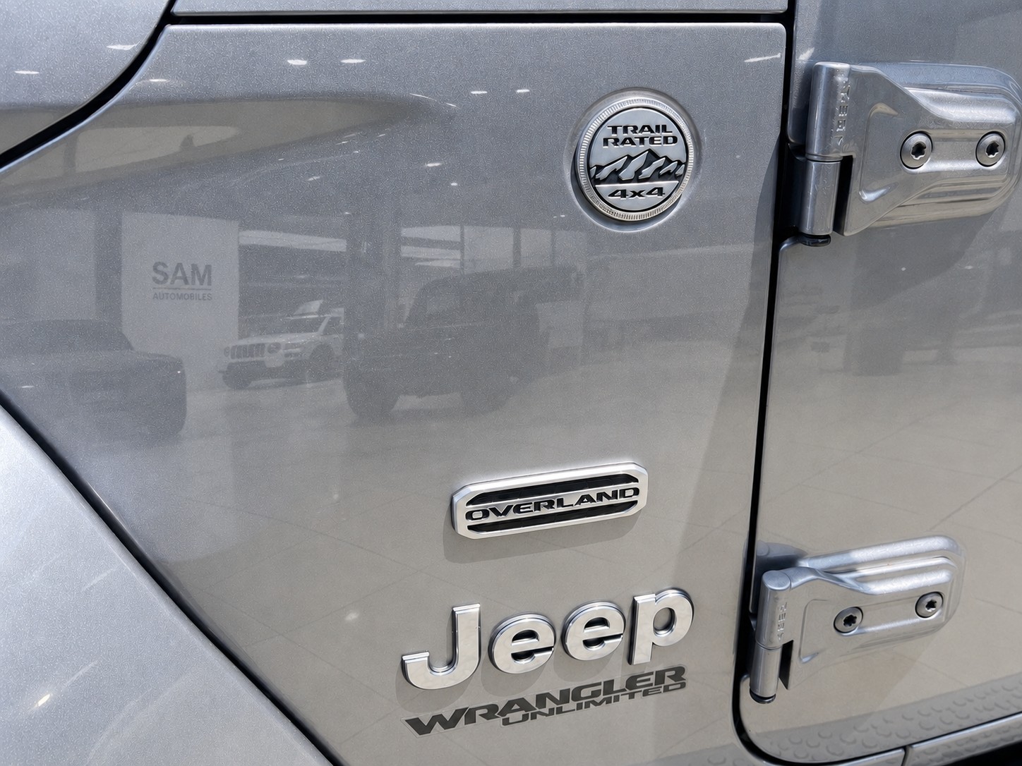 JEEP Unlimited Overland 2.0 Turbo 4x4-image-14