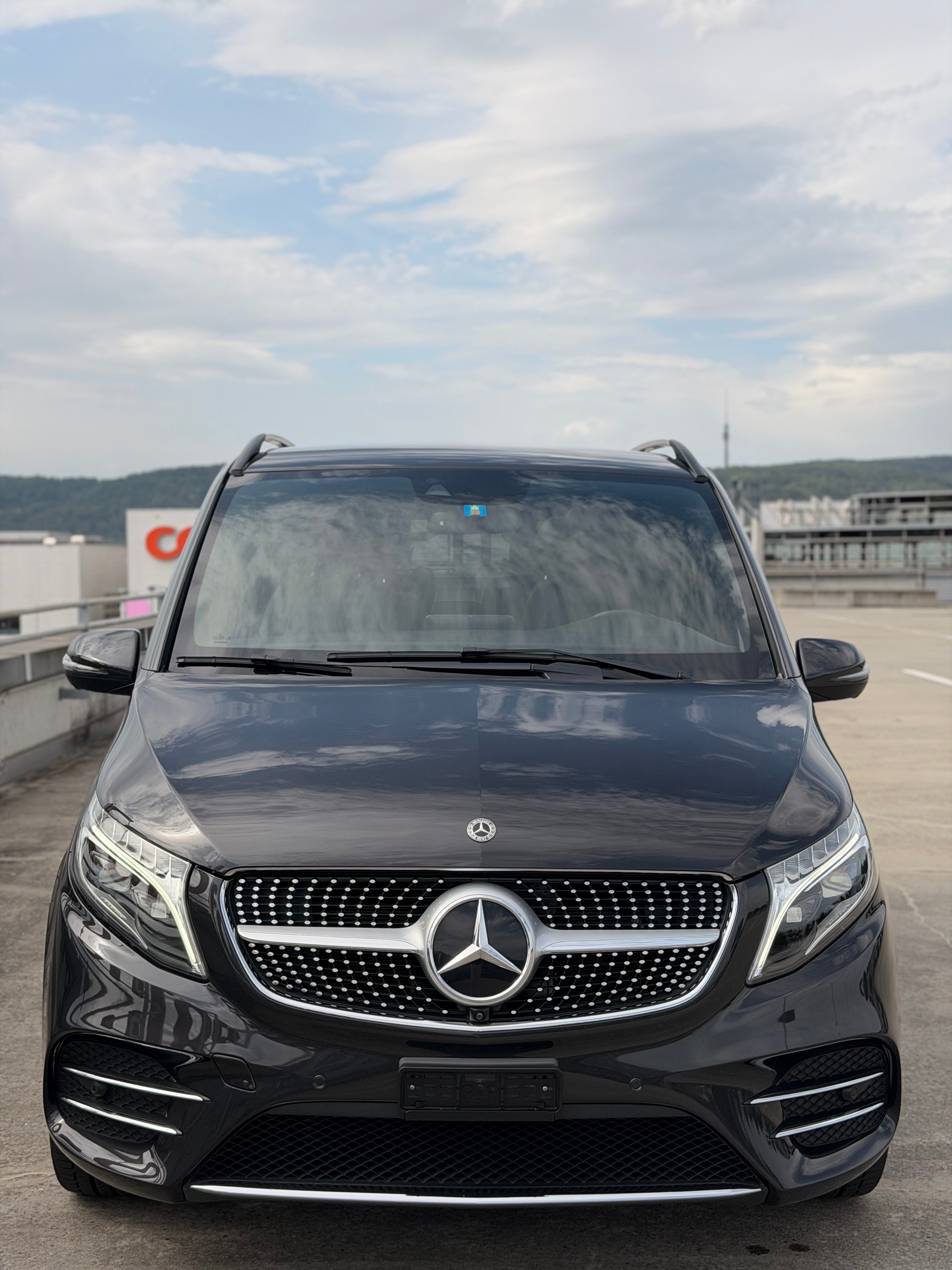 MERCEDES-BENZ V 300 d lang Swiss Edition 4Matic 9G-Tronic-image-7
