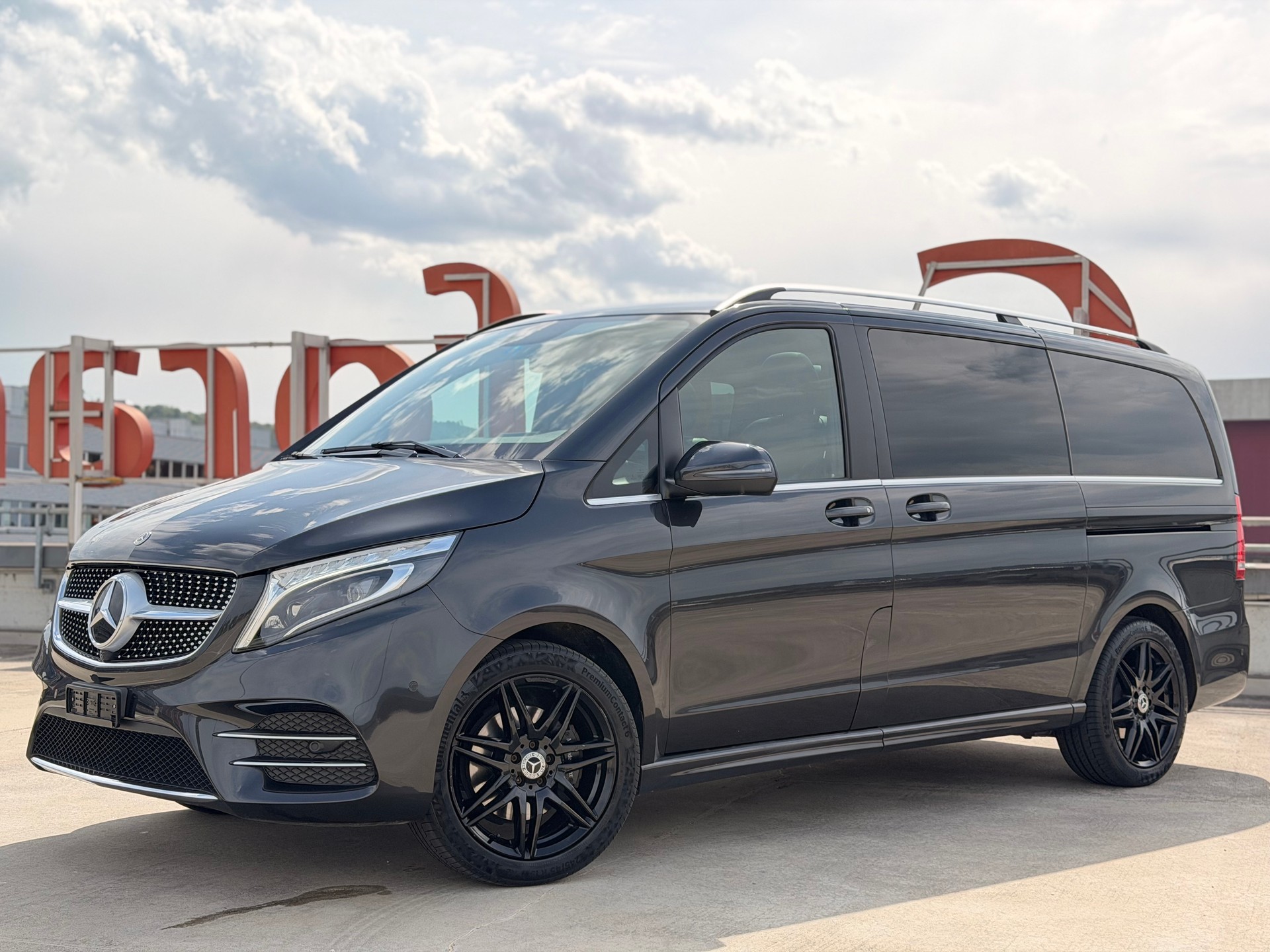 MERCEDES-BENZ V 300 d lang Swiss Edition 4Matic 9G-Tronic-image-0
