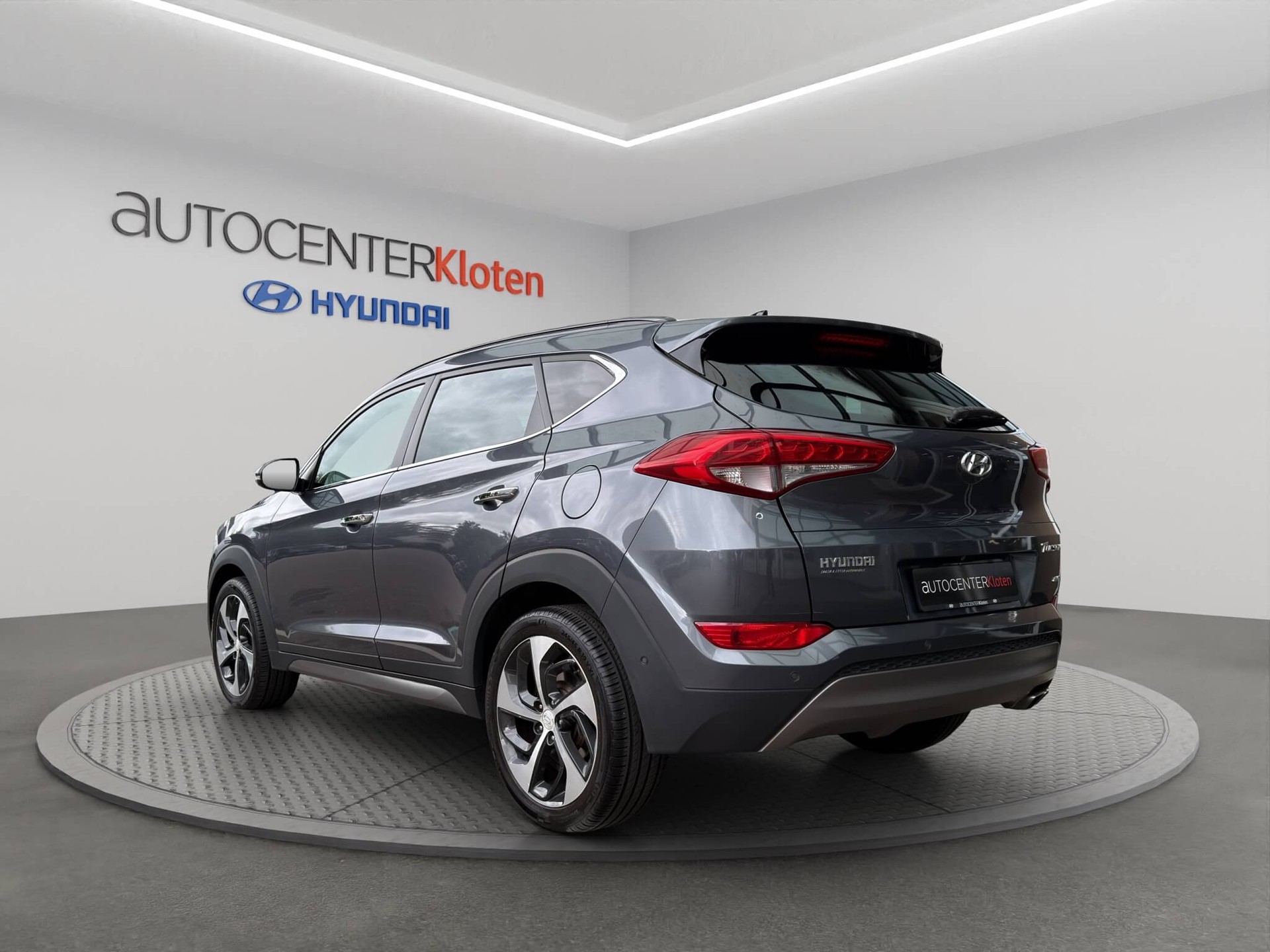 HYUNDAI Tucson 2.0 CRDi 185 Vertex 4WD-image-3