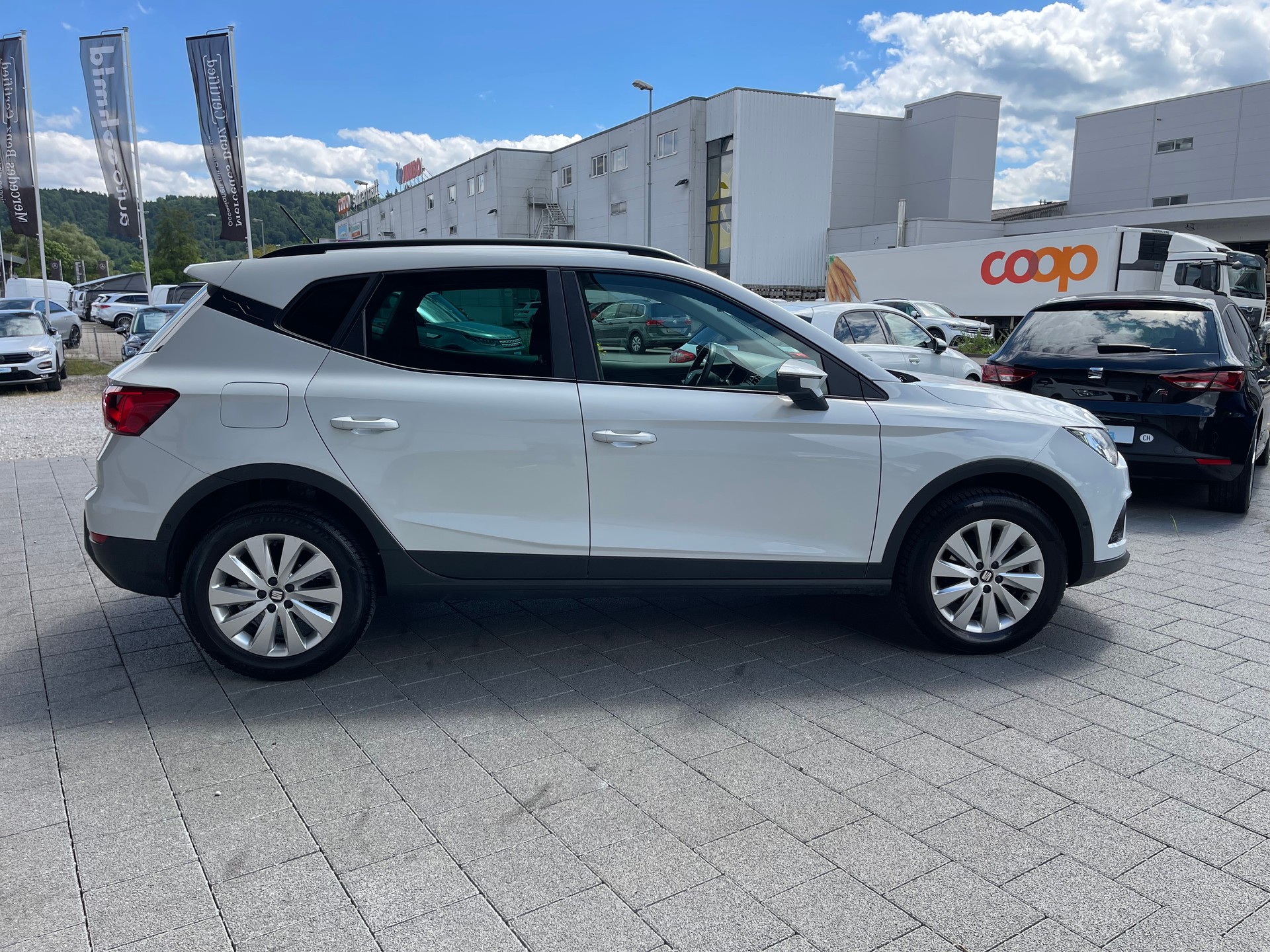 SEAT Arona 1.0 TSI Eco DSG Style-image-8