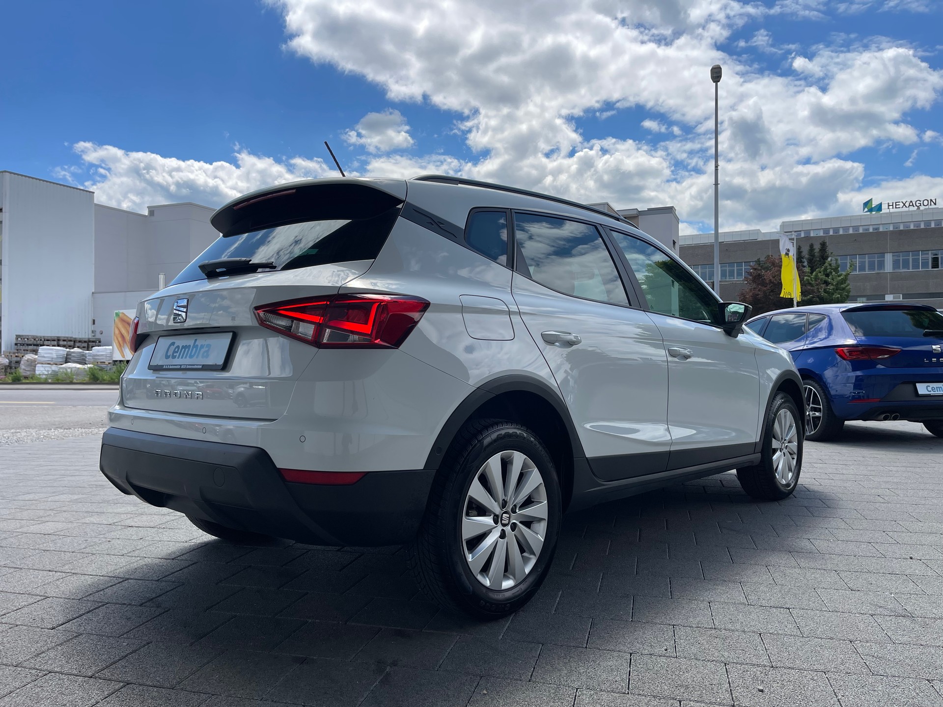 SEAT Arona 1.0 TSI Eco DSG Style-image-4