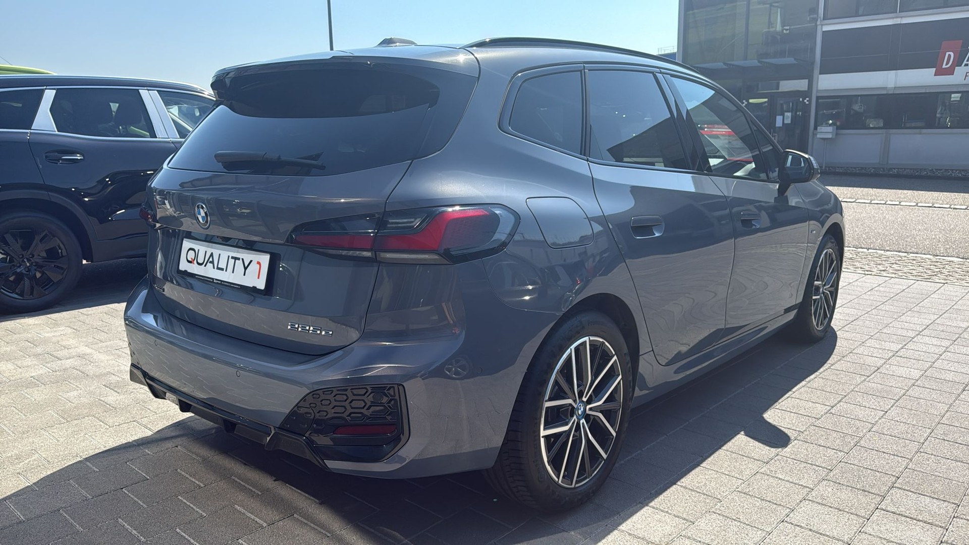 BMW 225e xDrive Active Tourer M Sport-image-12