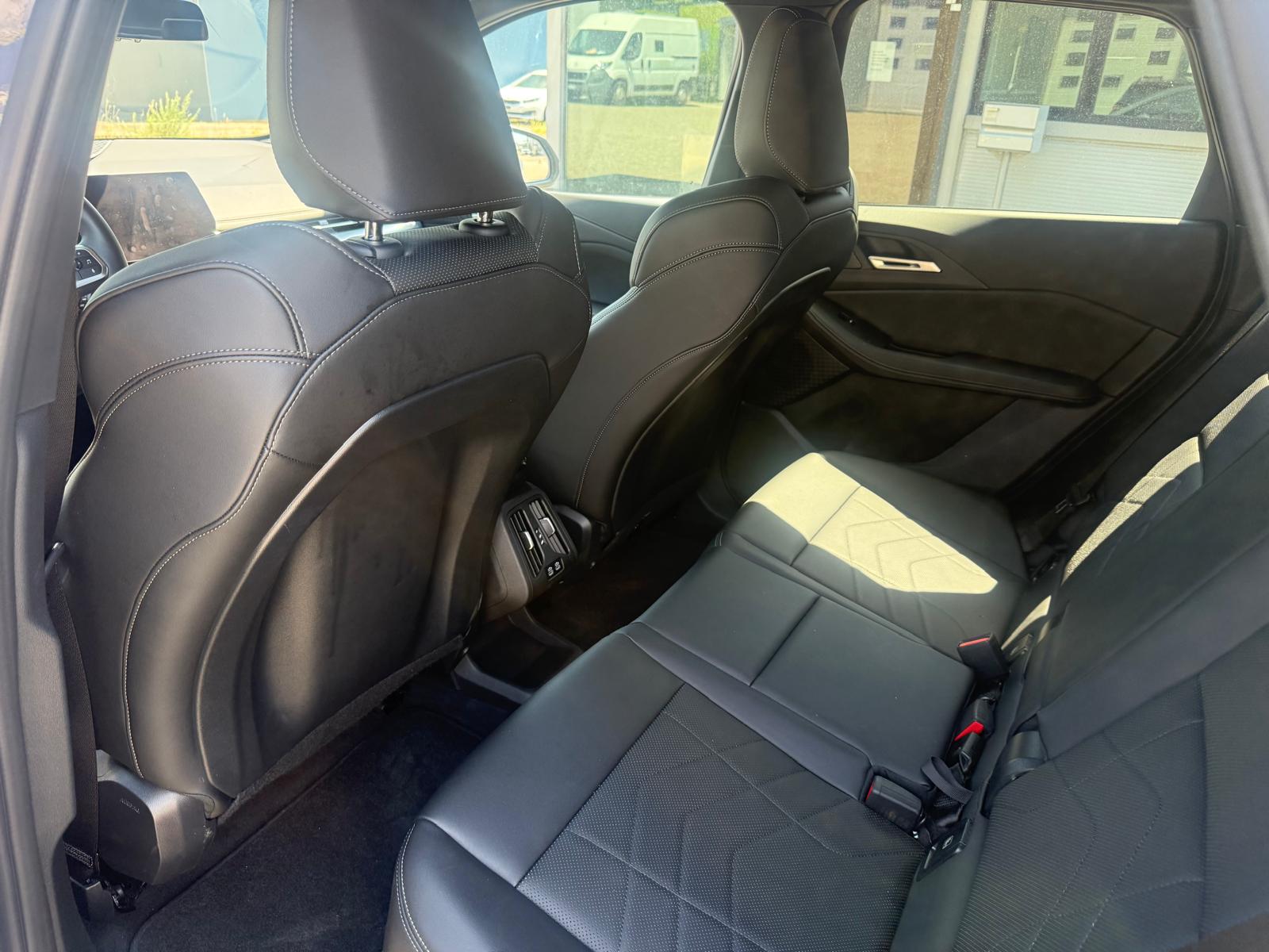 BMW 225e xDrive Active Tourer M Sport-image-11