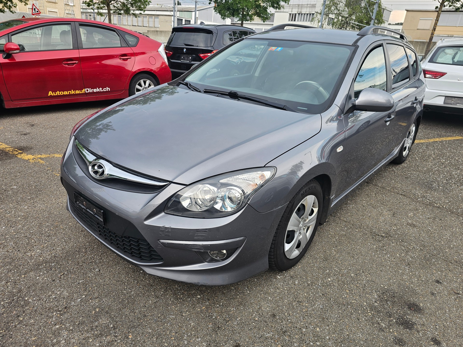 HYUNDAI i30 Wagon 1.4 Comfort-image-1