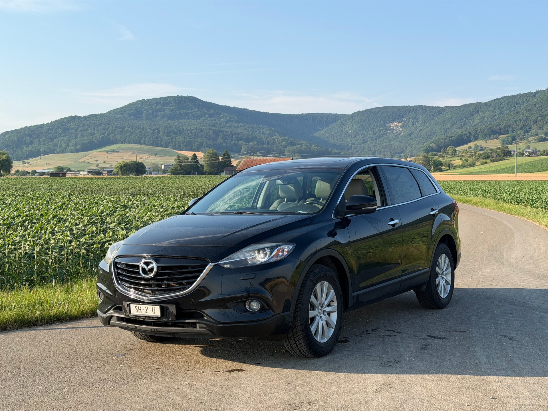 MAZDA CX-9 3.7 V6 Revolution Automatic-image-0