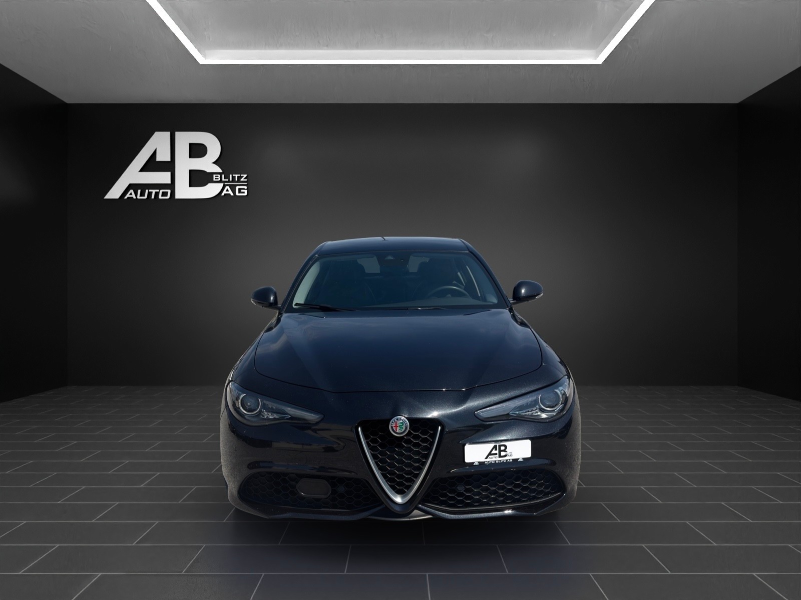 ALFA ROMEO Giulia 2.0 Veloce Q4 Automatic mit 280 PS * Ragazzon Sportauspuffanlage *-image-0