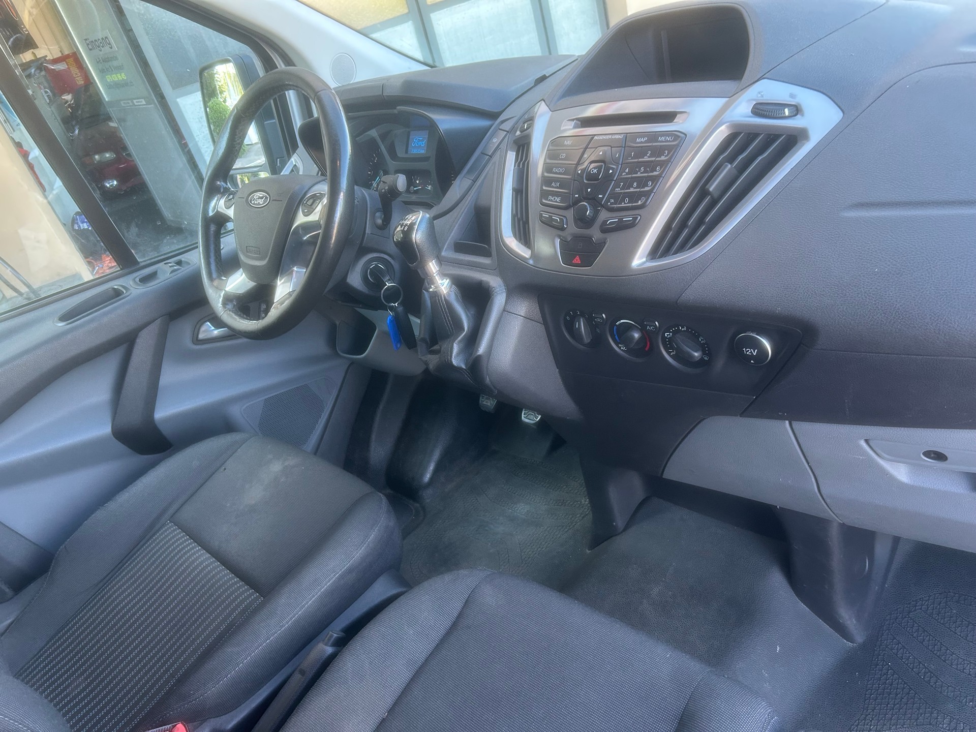 FORD Transit Custom Van 310 L2H1 Trend-image-8