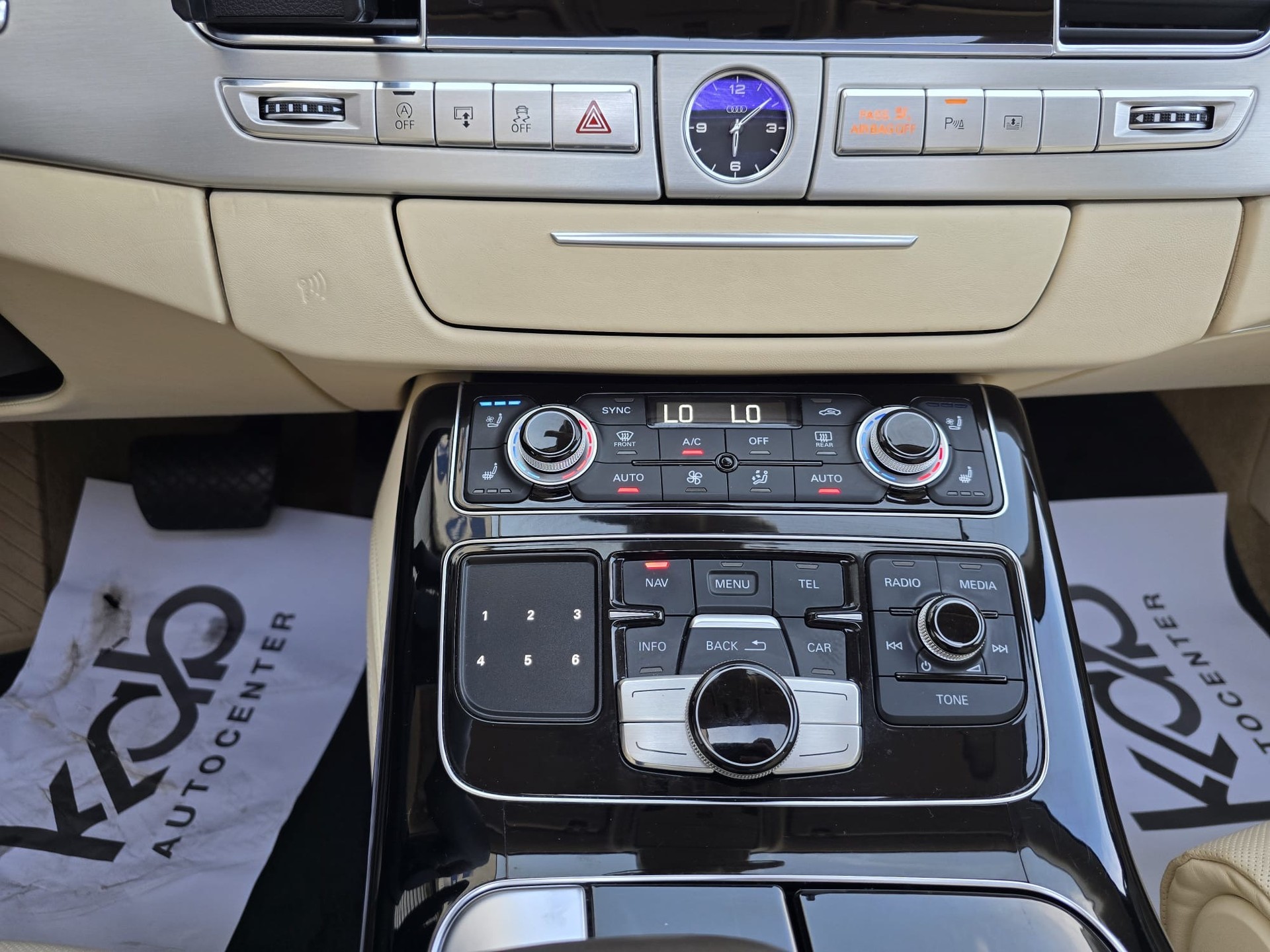 AUDI A8 L 4.0 TFSI-image-9