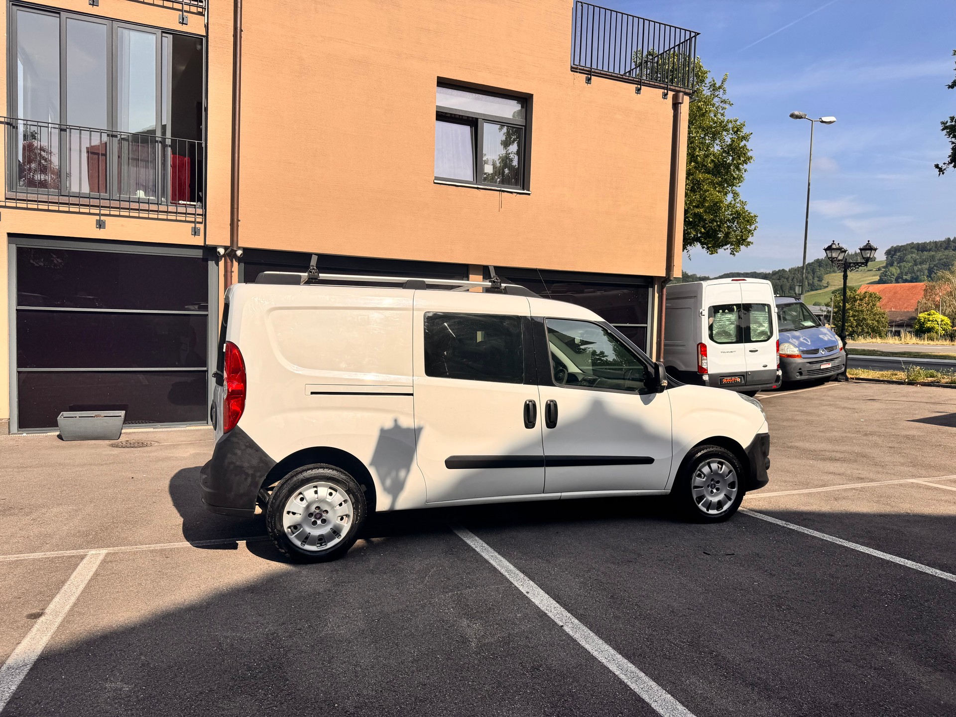 FIAT Doblò 1.4 16V Cargo Swiss-image-3