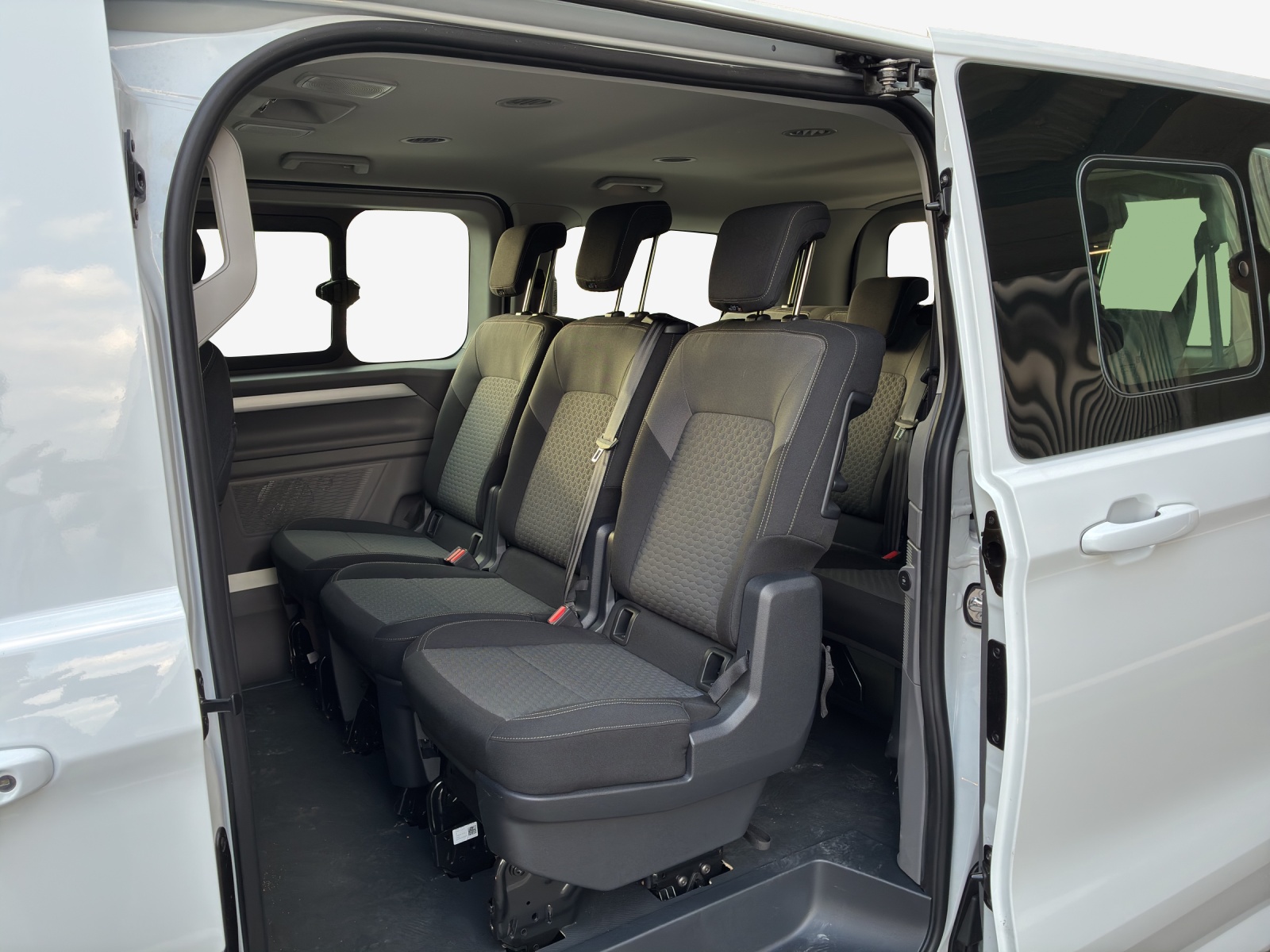 VW Caravelle 2.0 TDI Life Aut.8-image-11