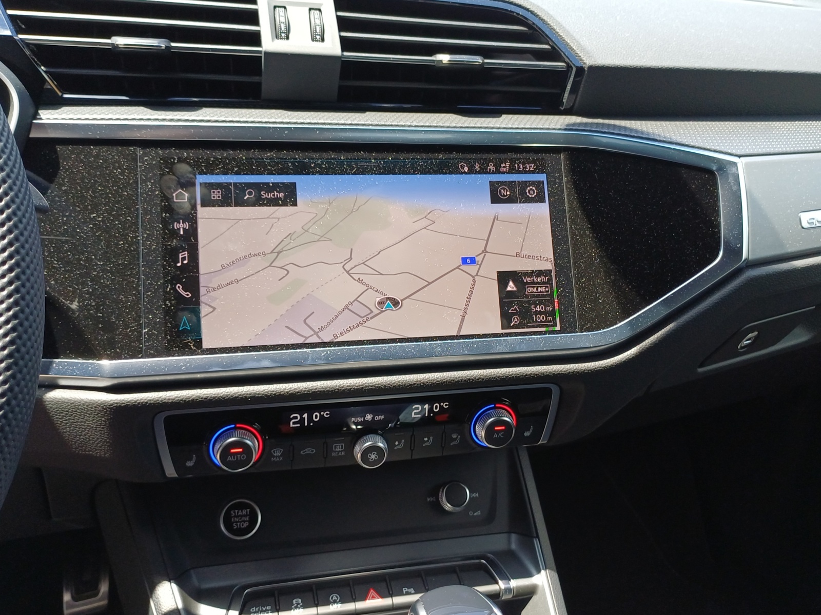 AUDI Q3 Sportback 45 TFSI S line quattro S-tronic-image-10