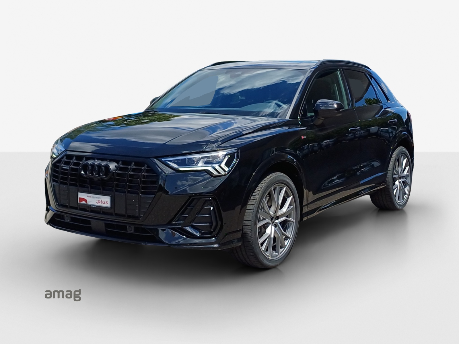 AUDI Q3 Sportback 45 TFSI S line quattro S-tronic-image-0
